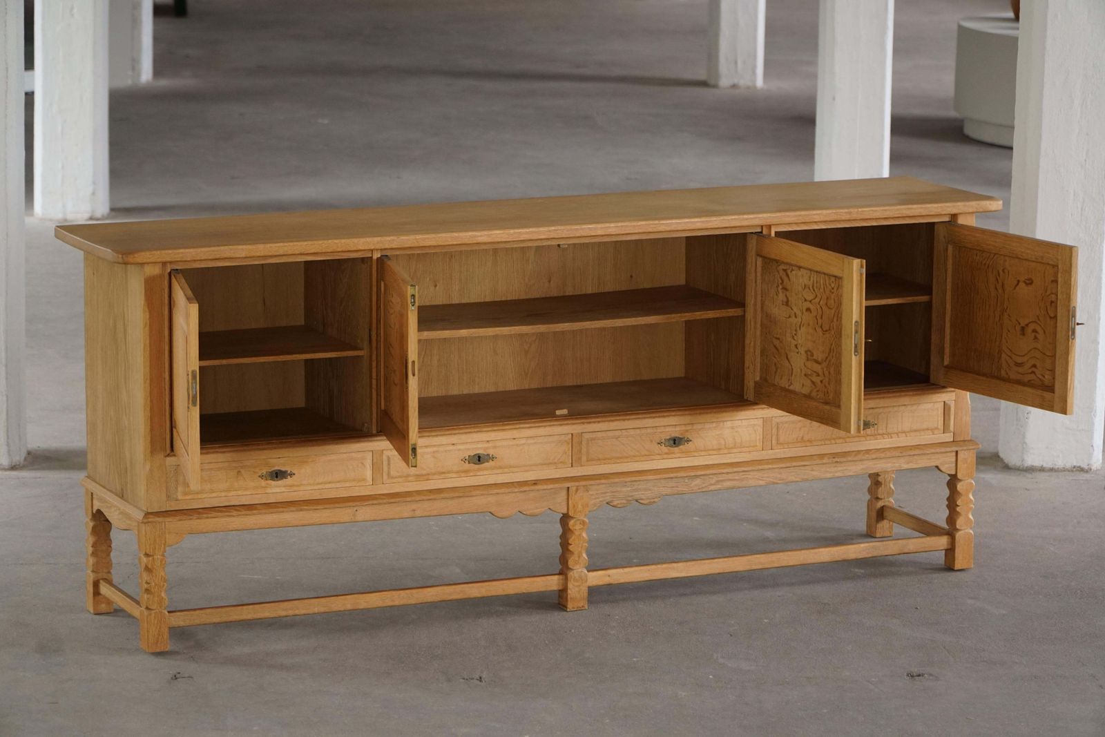 Danish Mid Century, Low Brutalist Sideboard In Oak, Henning Kjærnulf, 1960s photo vinterior