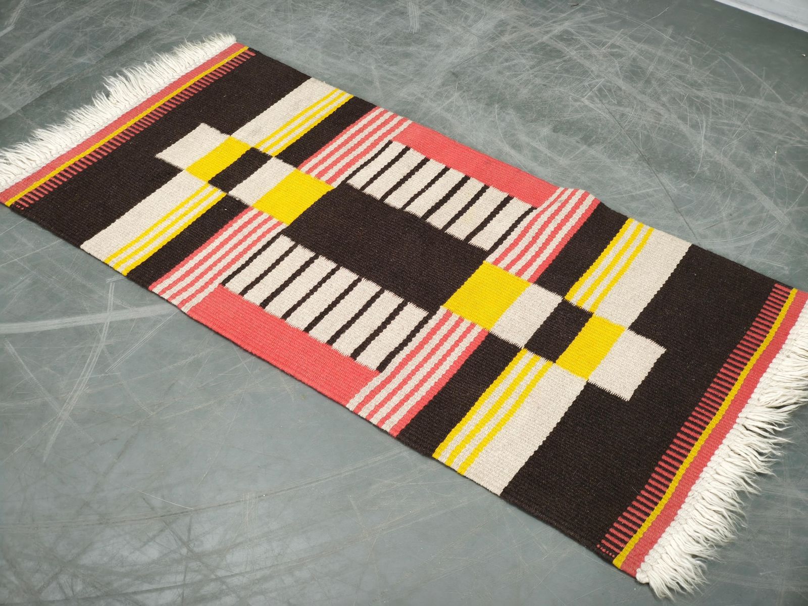 1950s Czech Geometric Wool Kilim Rug In Pink Black And Yellow. photo for sale