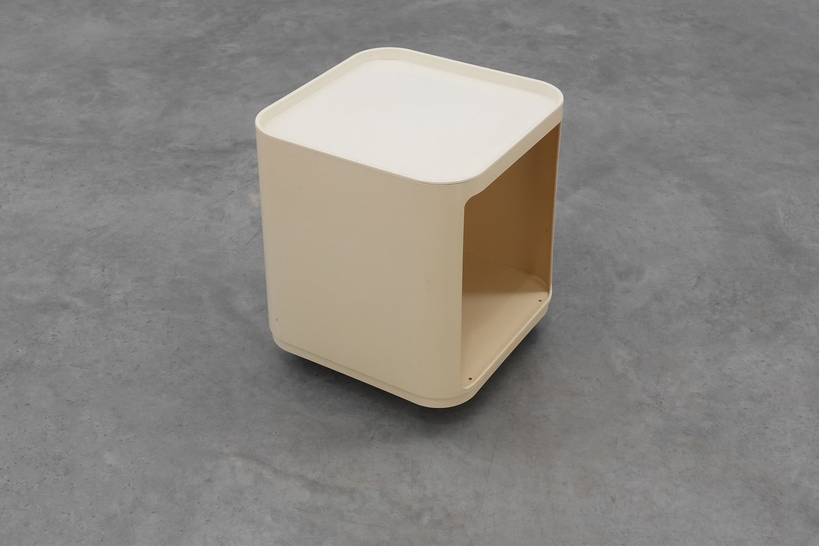 Model 4979 Componibili Unit By Anna Castelli Ferrieri For Kartell, Italy, 1970s photo for sale