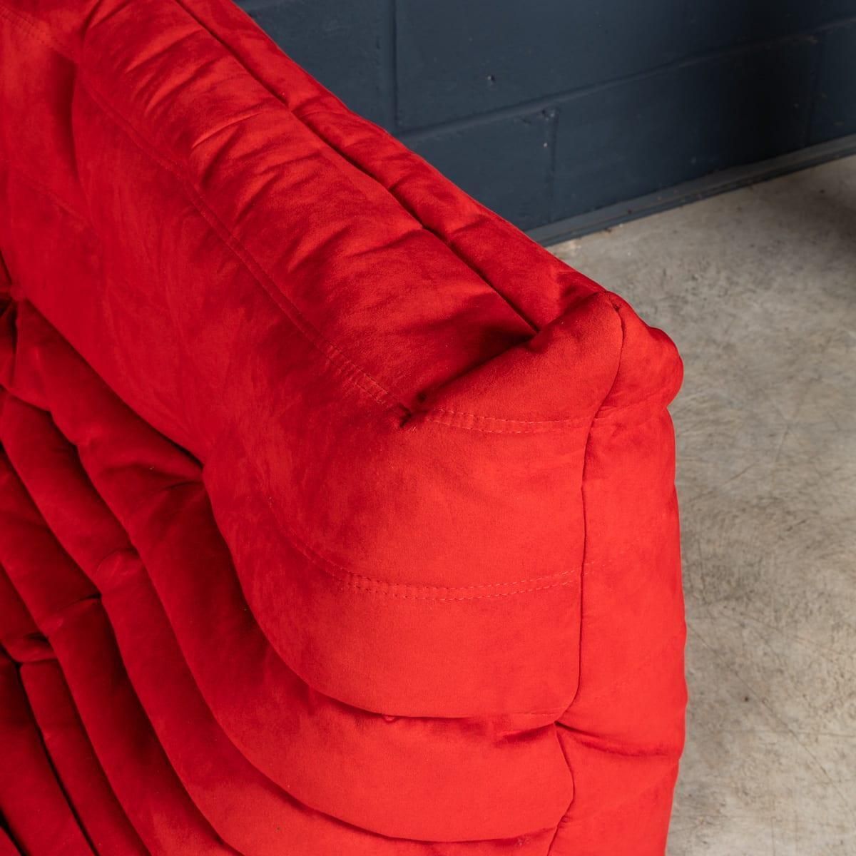 photo vinterior A 21st Century Red "Togo" Corner Sofa By Michel Ducaroy For Ligne Roset France