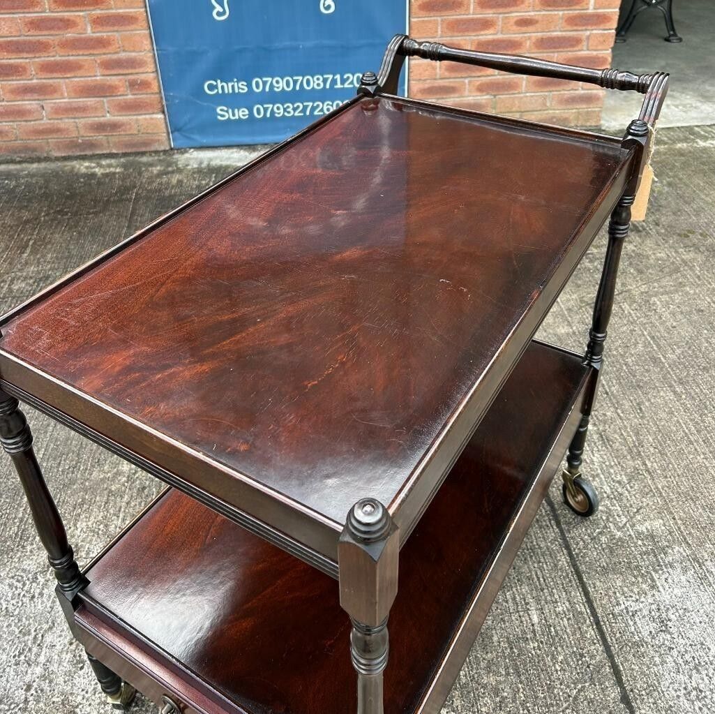 photo vinterior Vintage Retro Flame Mahogany Two Tier Wheeling Drinks Trolley With Leather Slide