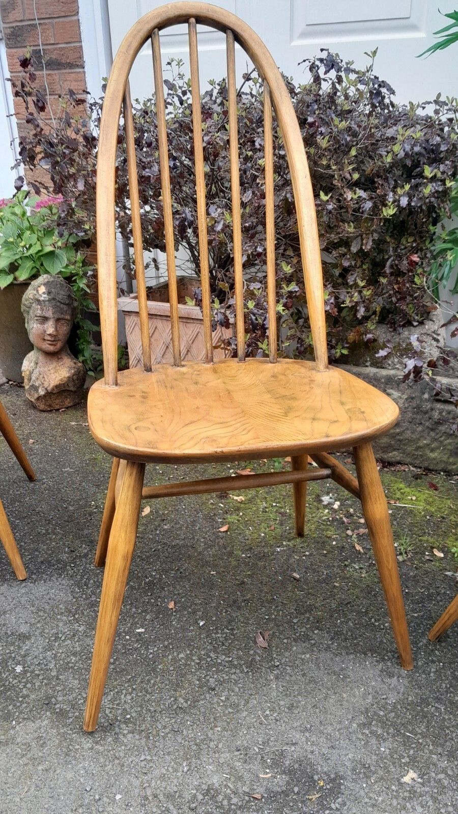Vintage Ercol Quaker Spindleback Dining Chairs (Set Of 4) Light Oak Colour photo Furniture