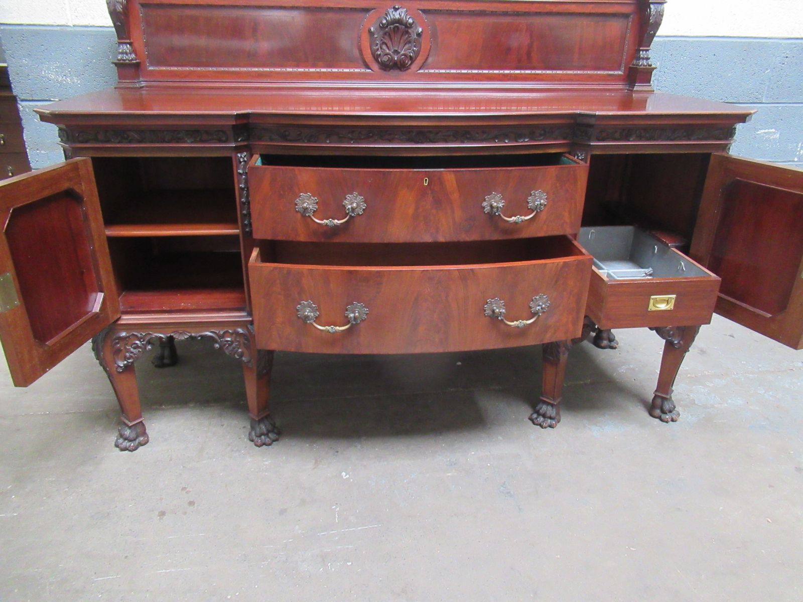 photo vinterior Quality   Edwardian Period   Mahogany    Sideboard