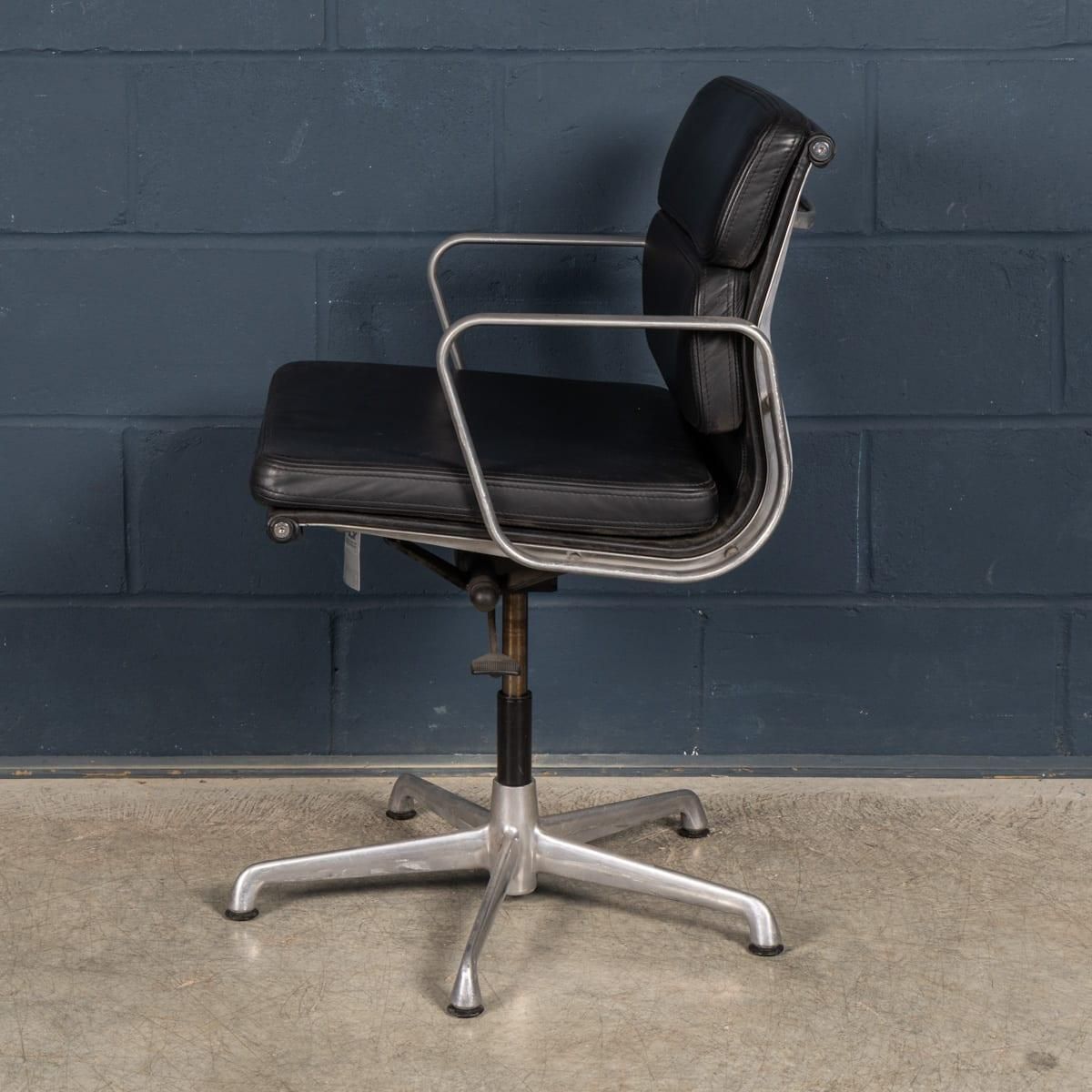 Vintage 20thc Ea217 Chair In Black Leather By Charles & Ray Eames For Icf photo Furniture