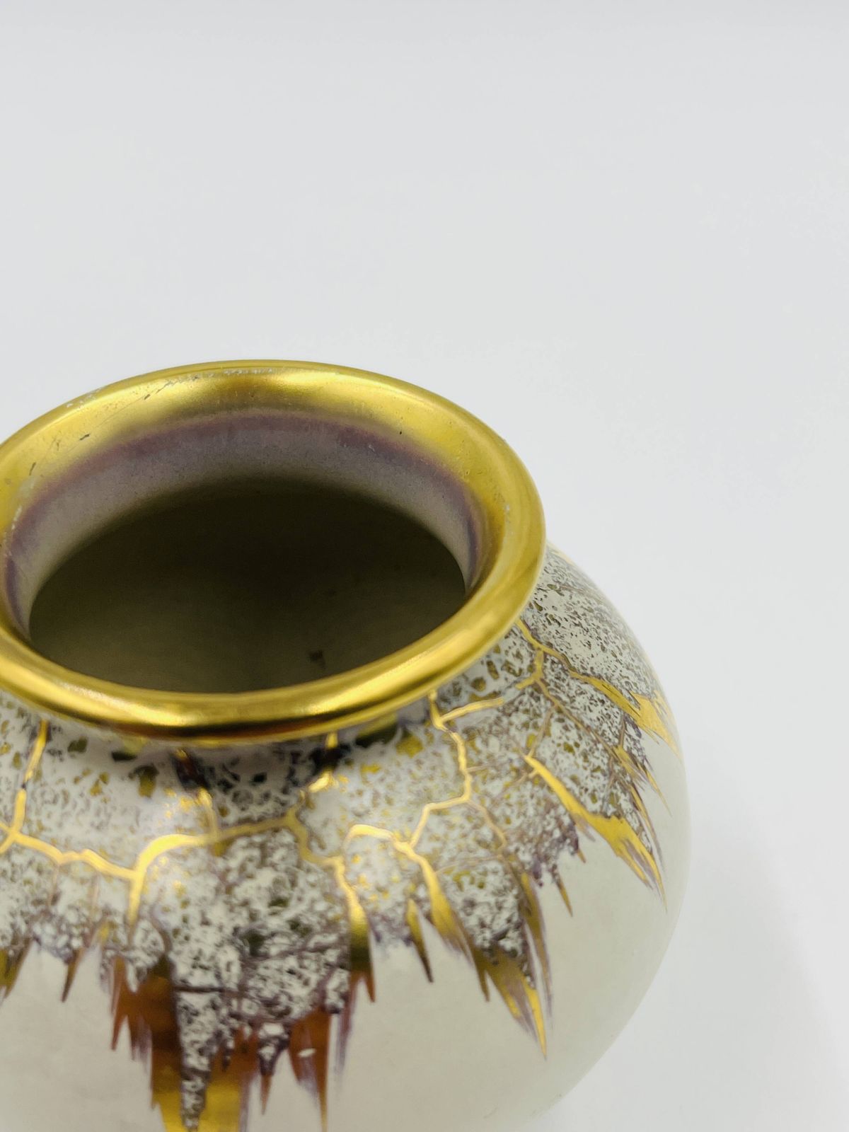 Miniature Vase Dümler Breiden Höhr Gold Model Representing Vintage photo vinterior