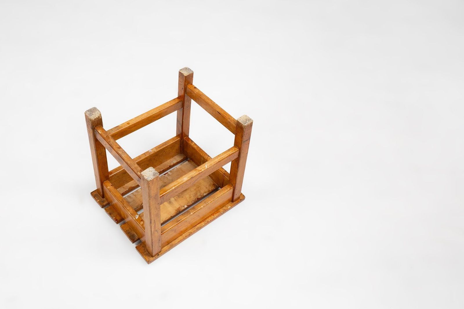 photo furniture Industrial Brutalist Wooden Stool, Belgium, 1920s