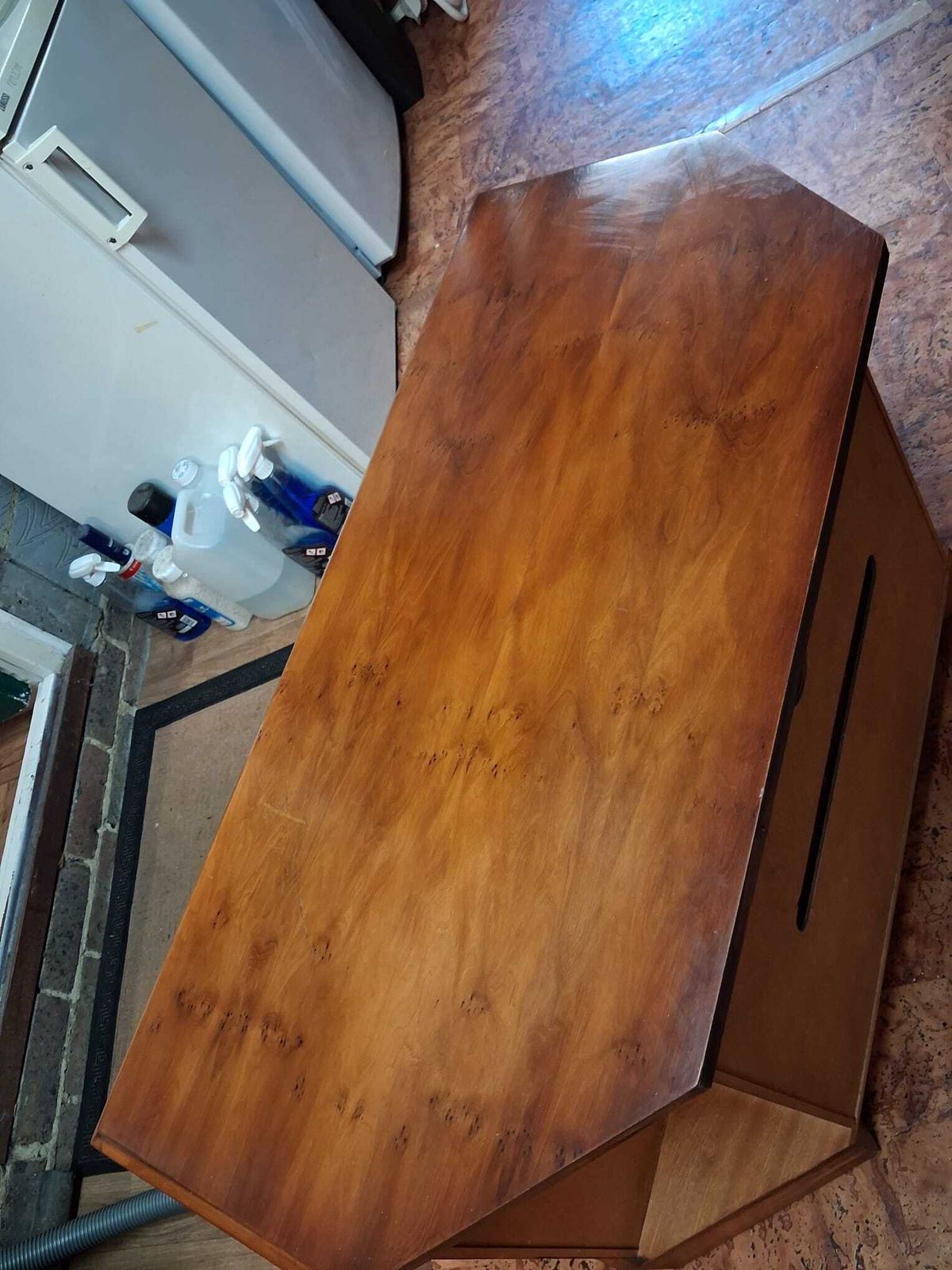 Reproduction Yew Veneer Wood Tv Media Stand 1 Drawer Open Sections Canted photo buy