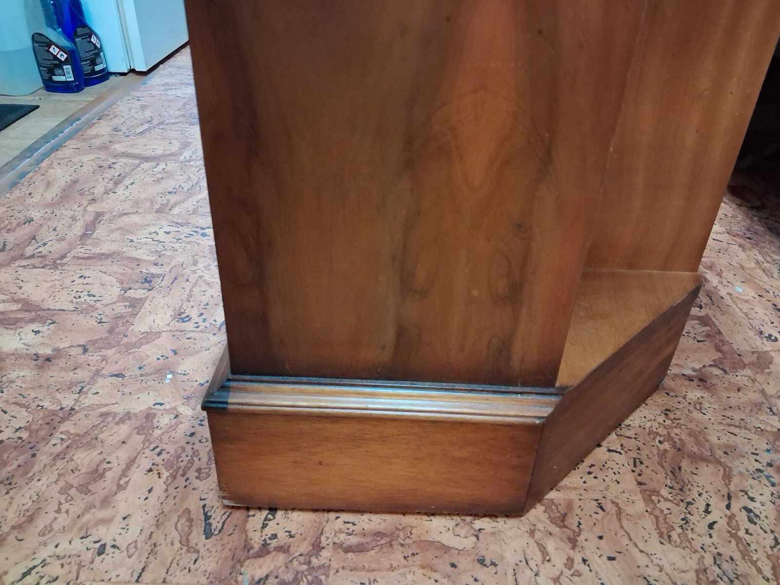 Reproduction Yew Veneer Wood Tv Media Stand 1 Drawer Open Sections Canted photo vintage