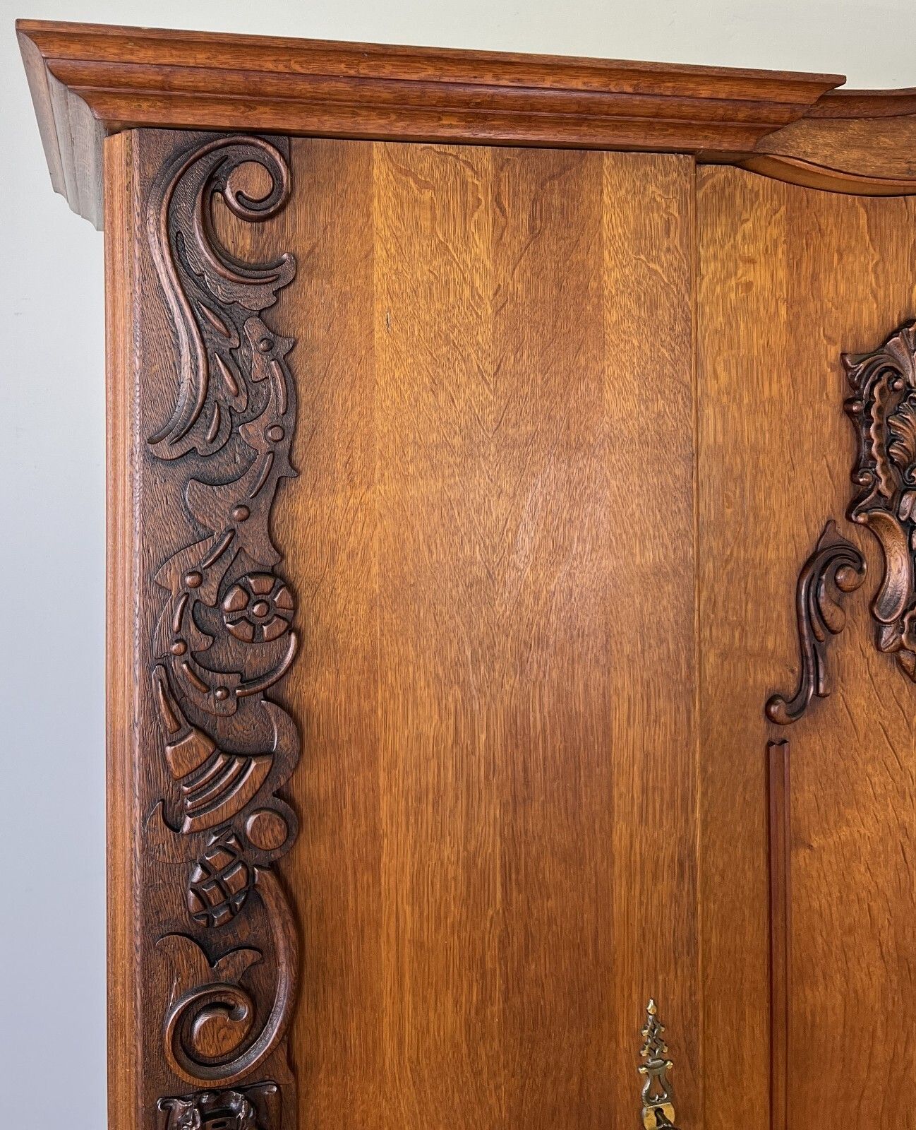 Wardrobe Vintage French Style Four Door Carved Armoire Cabinet Lot 6147 photo 849.0