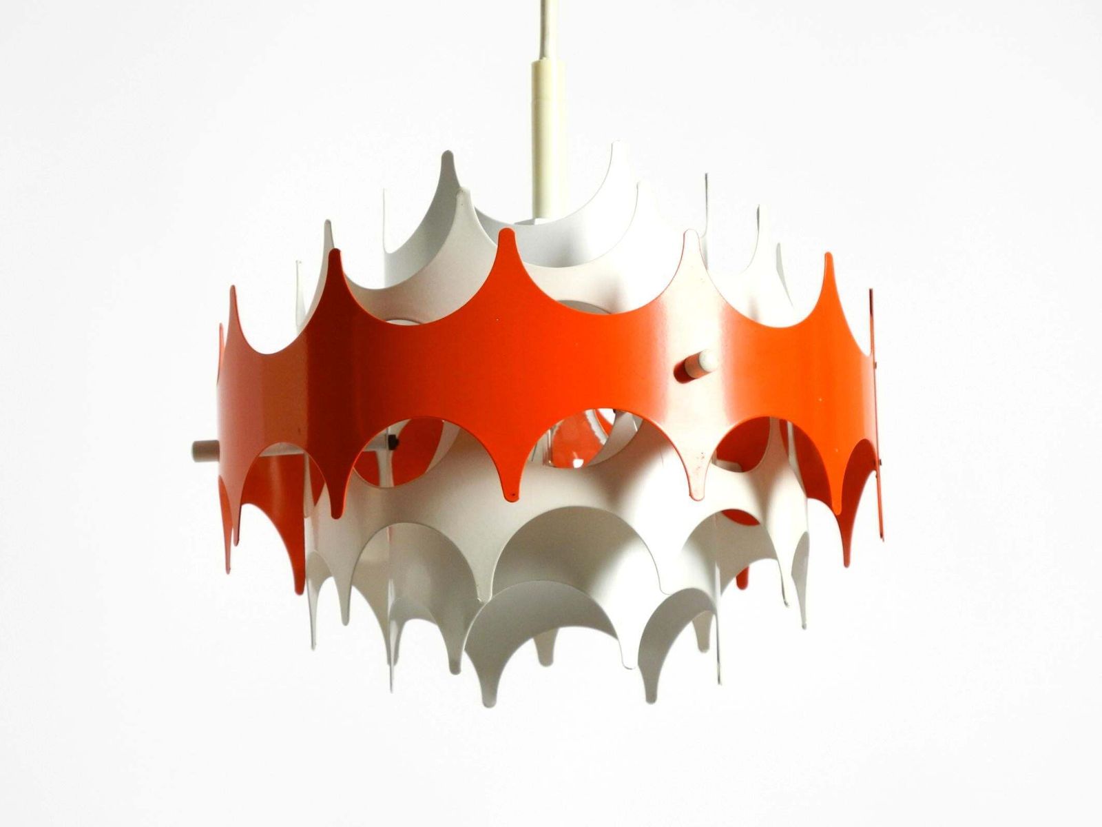 Kleine Space Age metalen hanglamp uit de jaren 1960 van Doria photo buy
