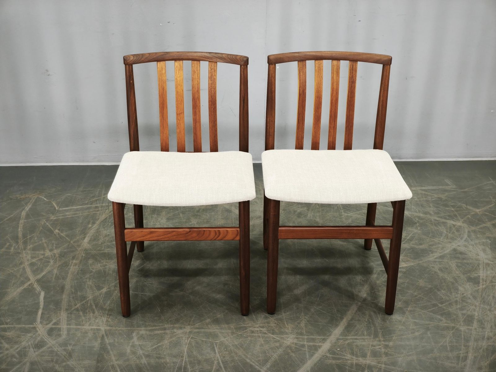 Set van vier Deense teakhouten eetkamerstoelen, Scandinavië, jaren 1960 photo for sale