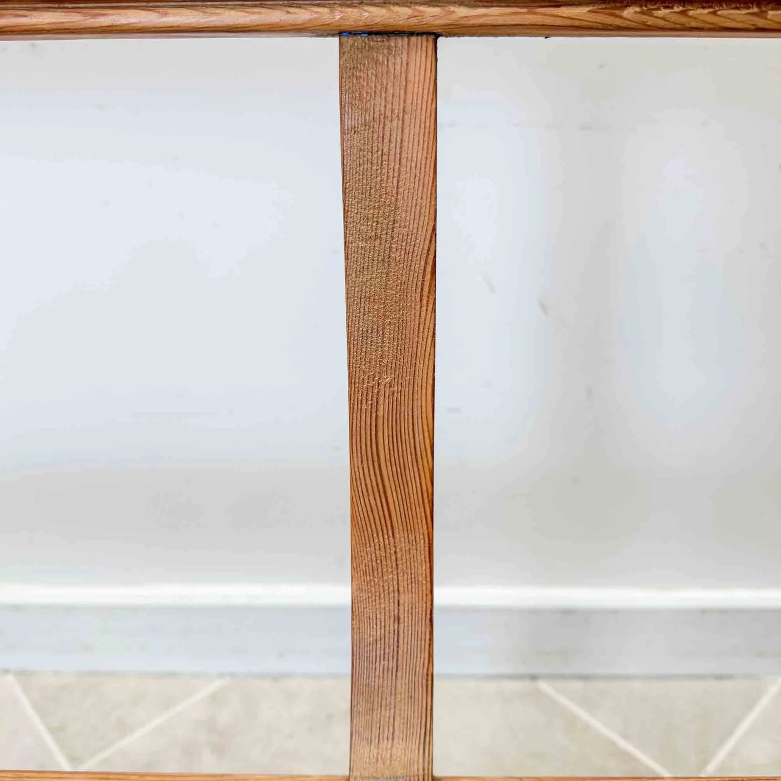 photo furniture Antique Pitch Pine Open Back Church Pew