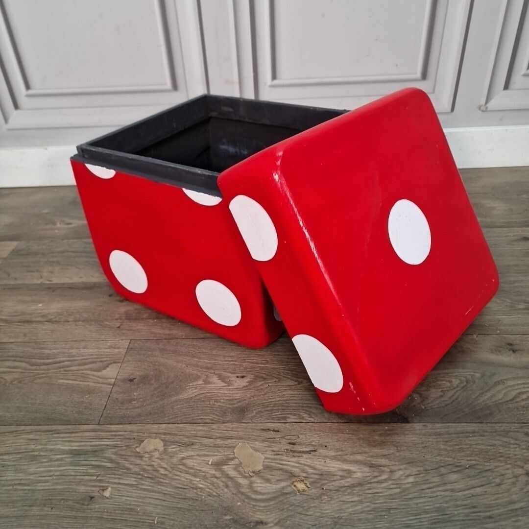 Vintage Dice Table Storage Box   Wooden Side Red Cube Seat Stool   Novelty Retro photo vintage