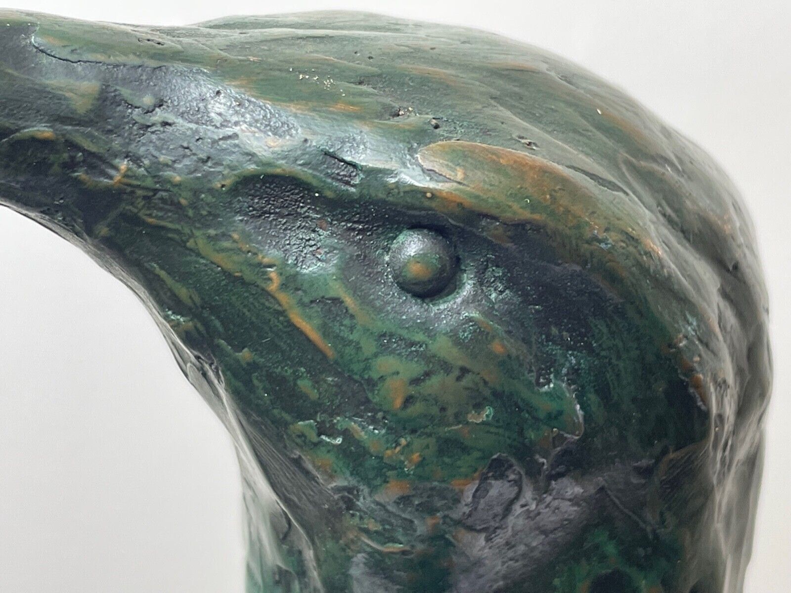 Kunst Gepatineerd bronzen beeldje van een pinguïn photo
