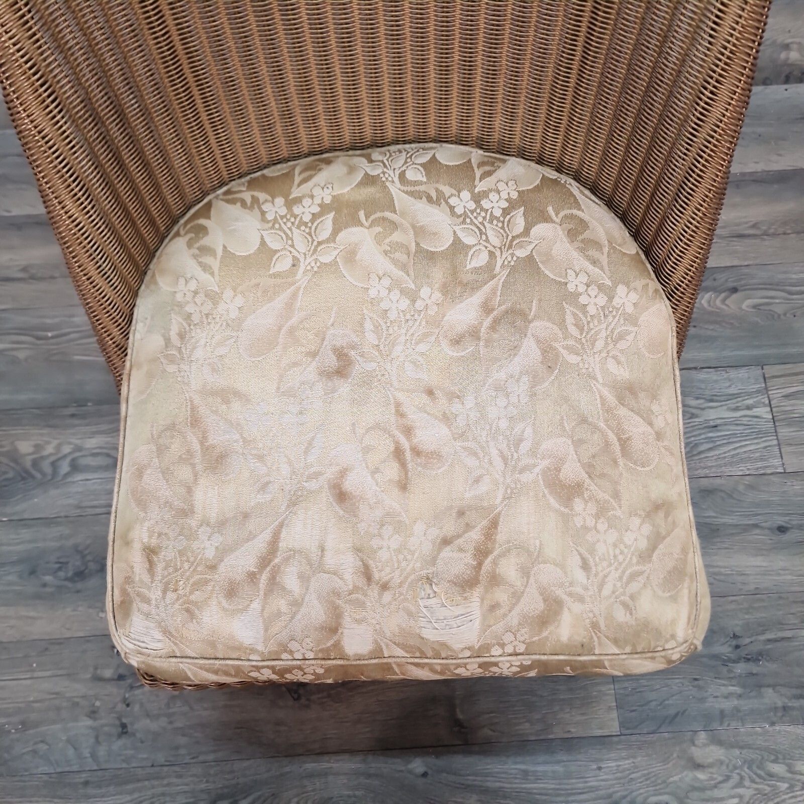 Vintage Low Bedroom Chair   Wicker Tub Occasional Seat   Lloyd Loom Style Retro photo buy