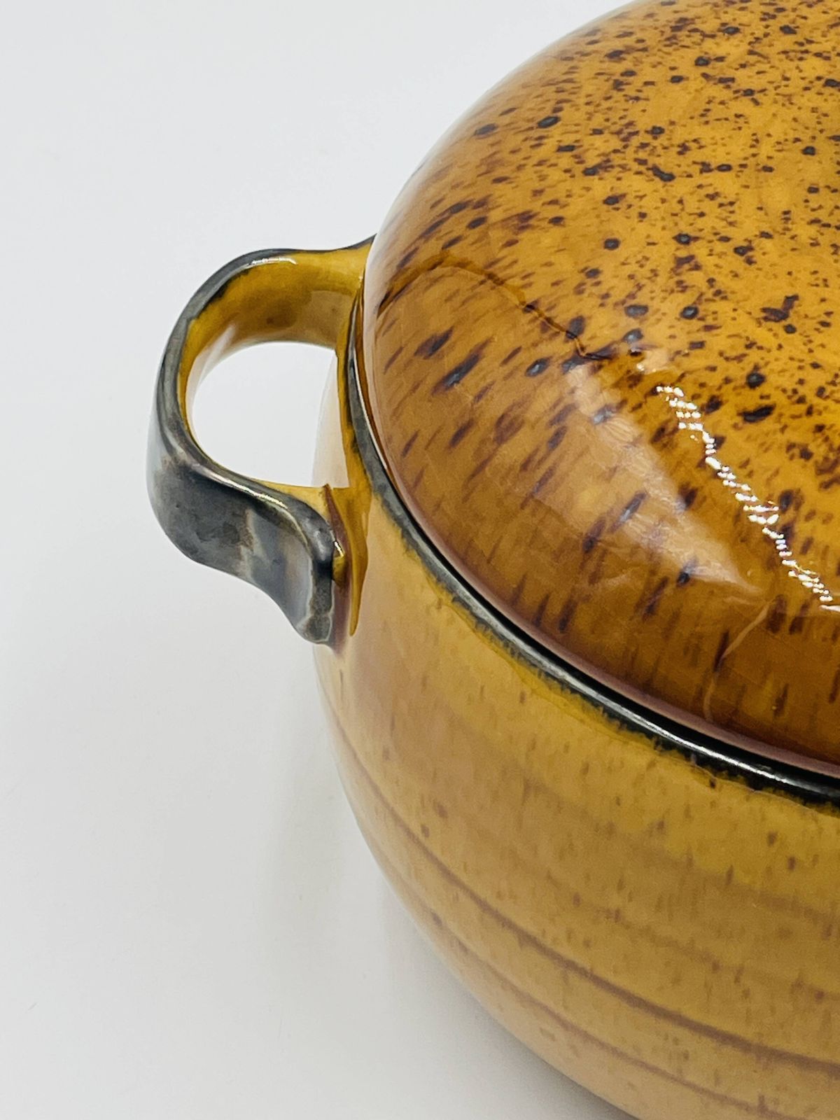 Boch La Louvière soepterrine, Palma-decoratie, vintage keramiek. photo Woonaccessoires