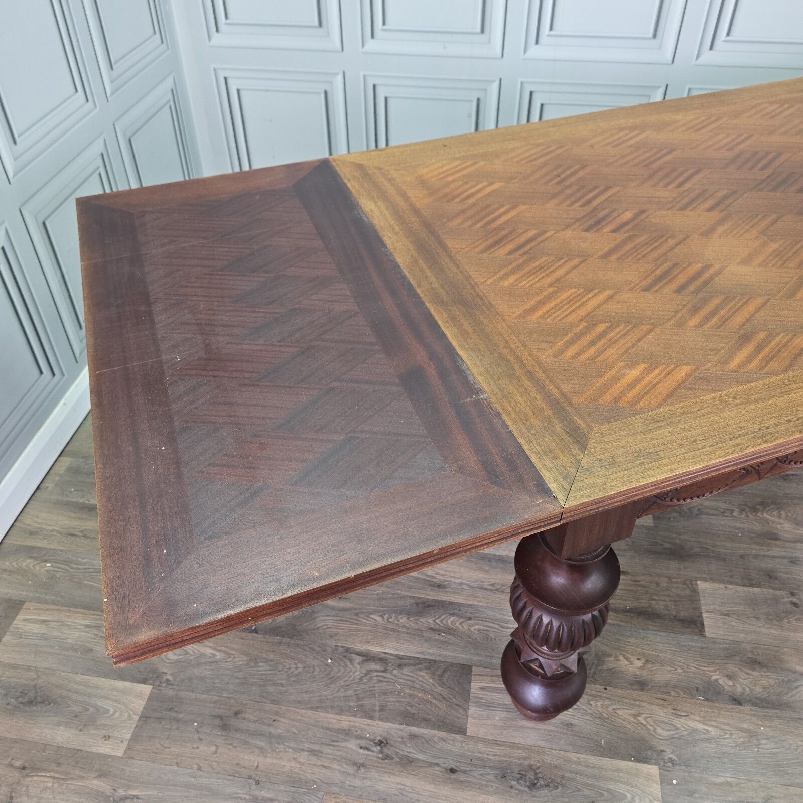 690.0 Antique Walnut Dining Table   Large Extending Parquetry Top   Solid Wood Carved photo