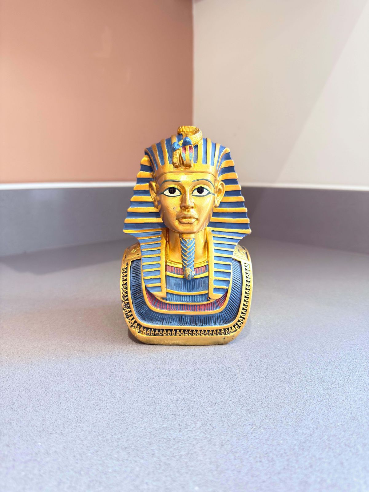 Egyptian Pharaoh Tutankhamun Bust Sculpture, Decorative Ancient Egyptian Revival photo furniture