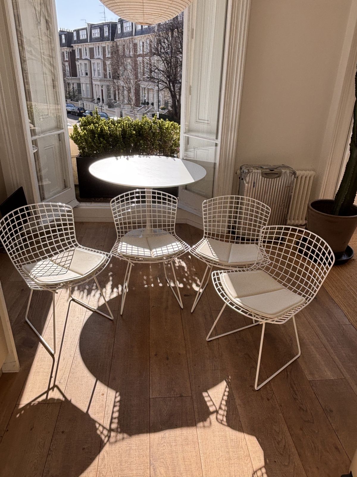 Set Of Four Knoll Harry Bertoia Side Chairs