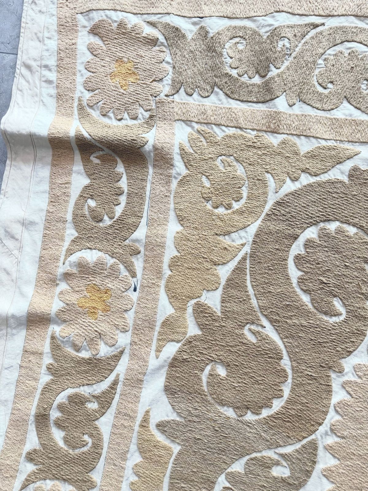 Textiles Neutral Tan Uzbekistan Suzani Embroidered Wall Hanging 123 X 144 Cm photo