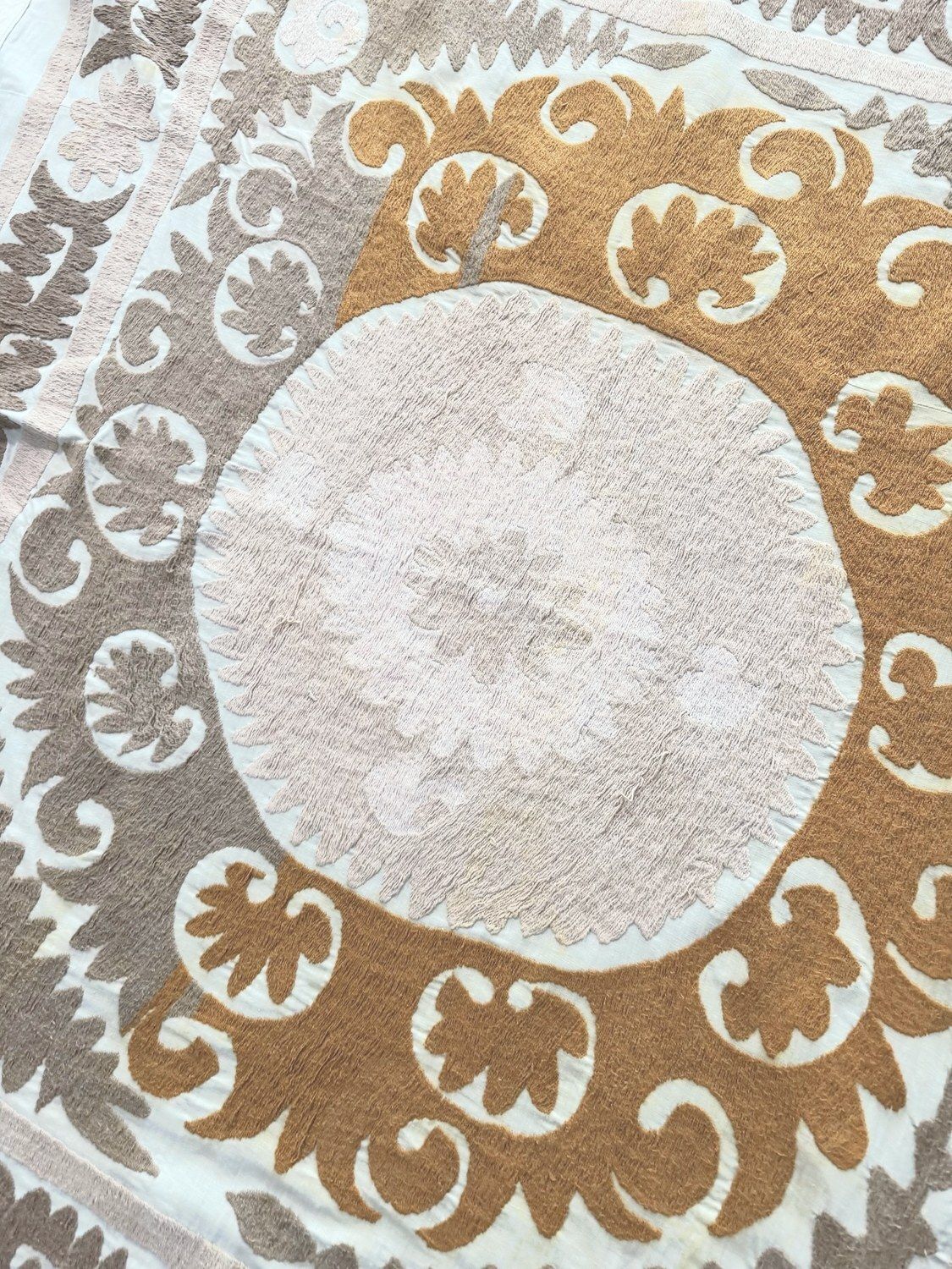 Boho Suzani Borduurwerk Wanddecoratie 120 x 134 cm photo buy