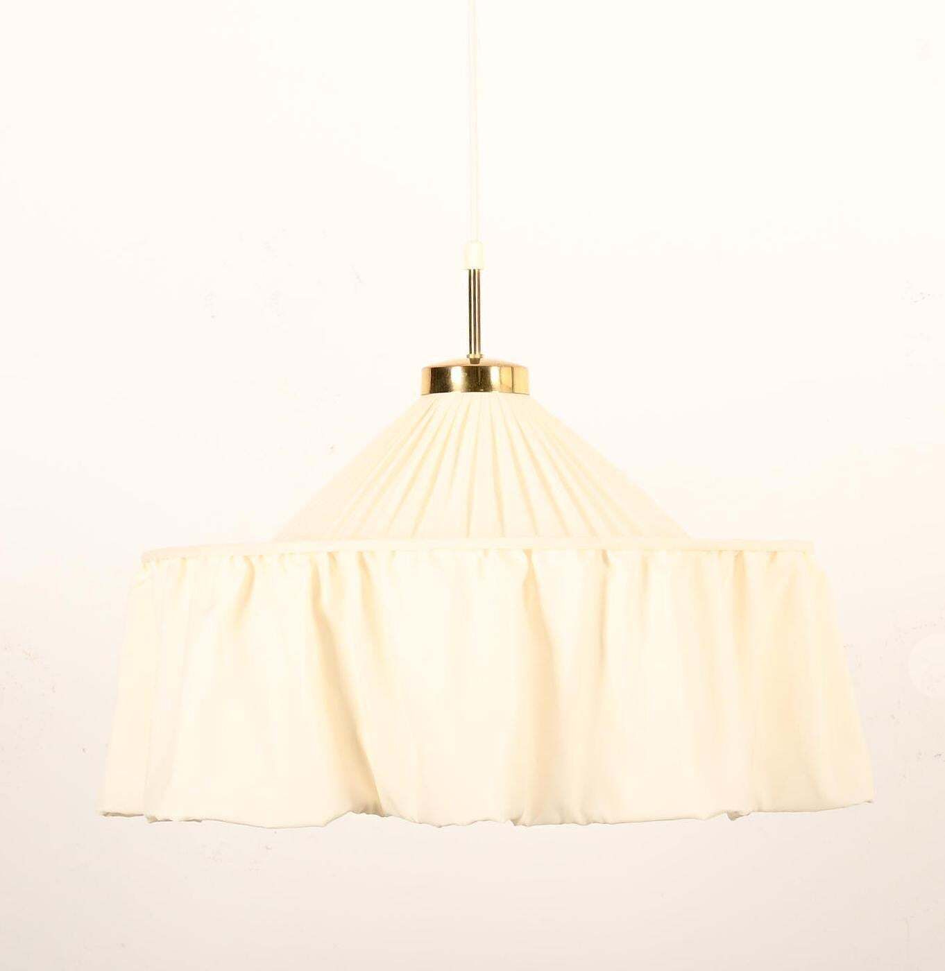 photo for sale Zeldzame Josef Frank crèmekleurige zijden hanglamp, ca. jaren 1950