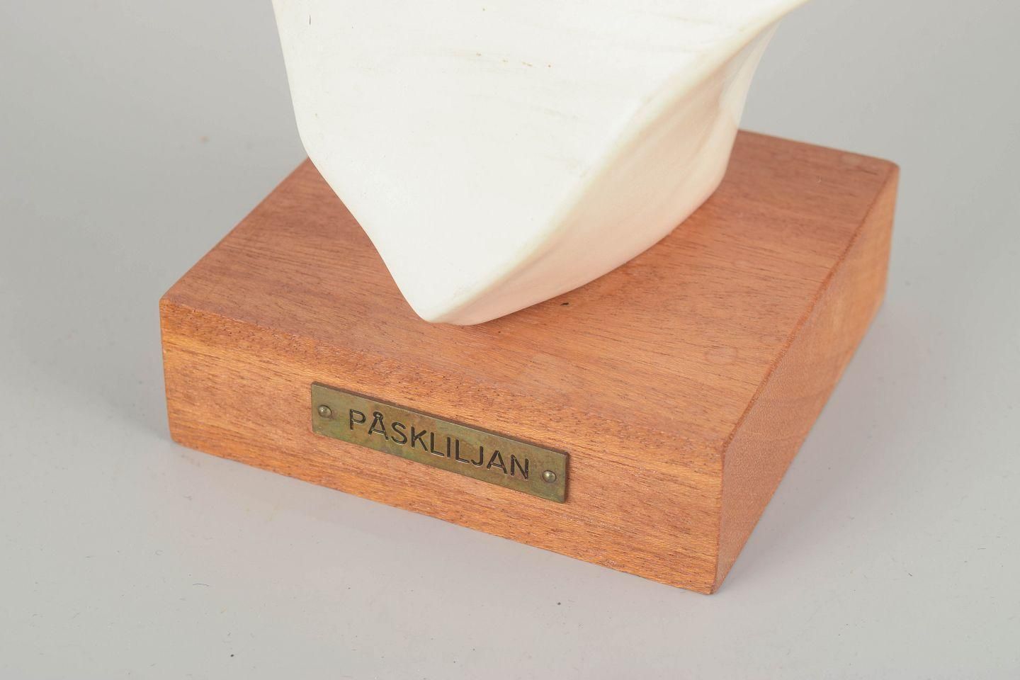 Påskliljan, Plaster Bust Of A Young Girl. Scandinavia, Mid 20th C. photo for sale