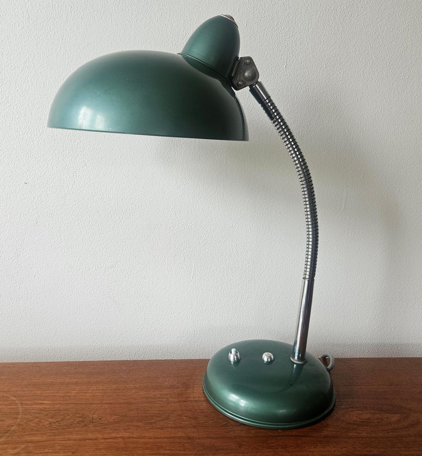 Lampe de table ou de bureau industrielle mid-century Helo Leuchten, Allemagne, années 1950 photo for sale