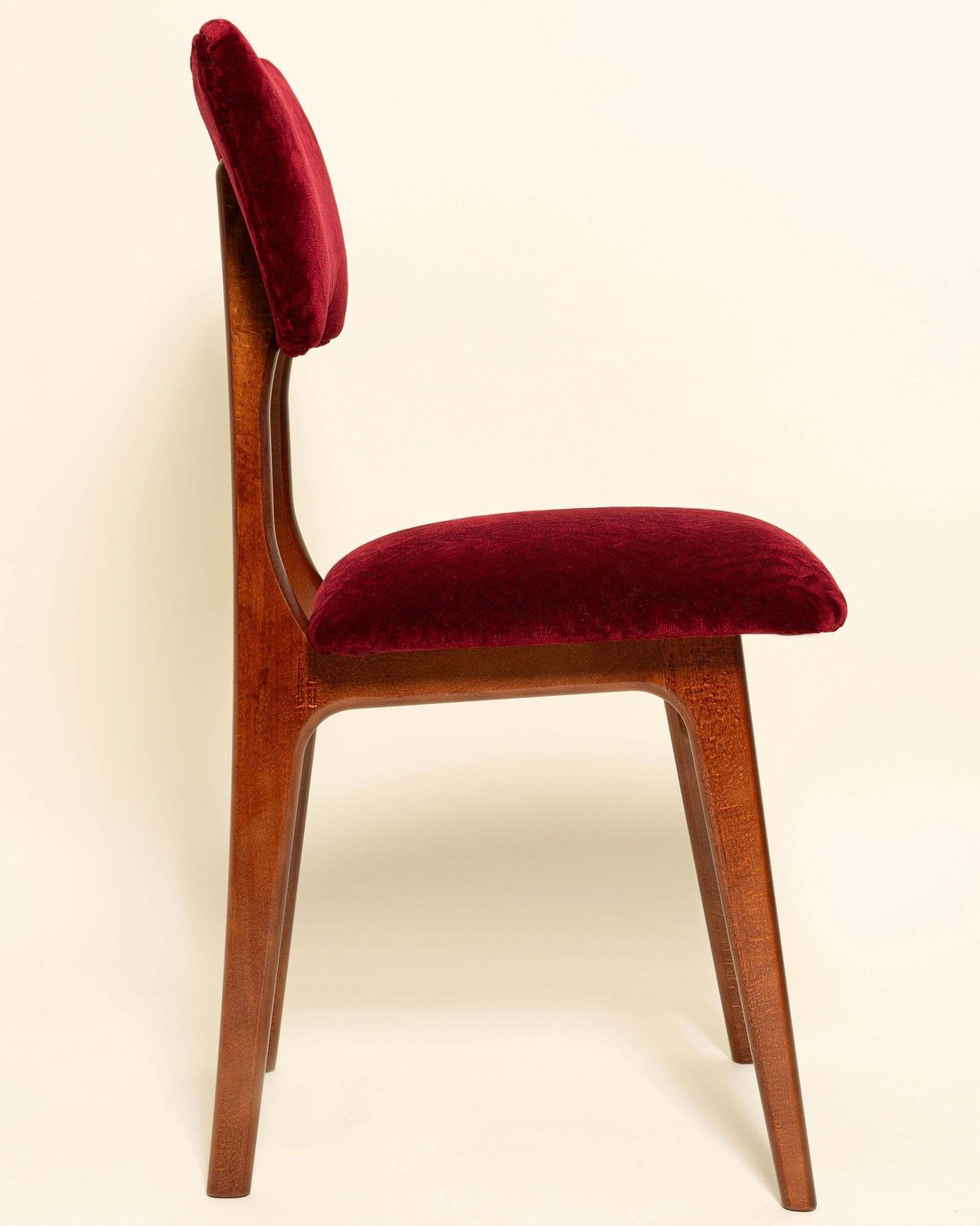 Mid Century Butterfly Chair, Burgundy Fr Velvet Bacara, Dedar, Walnut Wood, 1960 photo 873.0