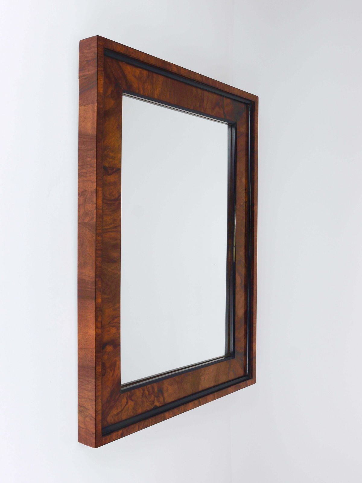 Woonaccessoires Vierkante Biedermeier wandspiegel, walnoot, 19e eeuw, Wenen, ca. 1850 photo