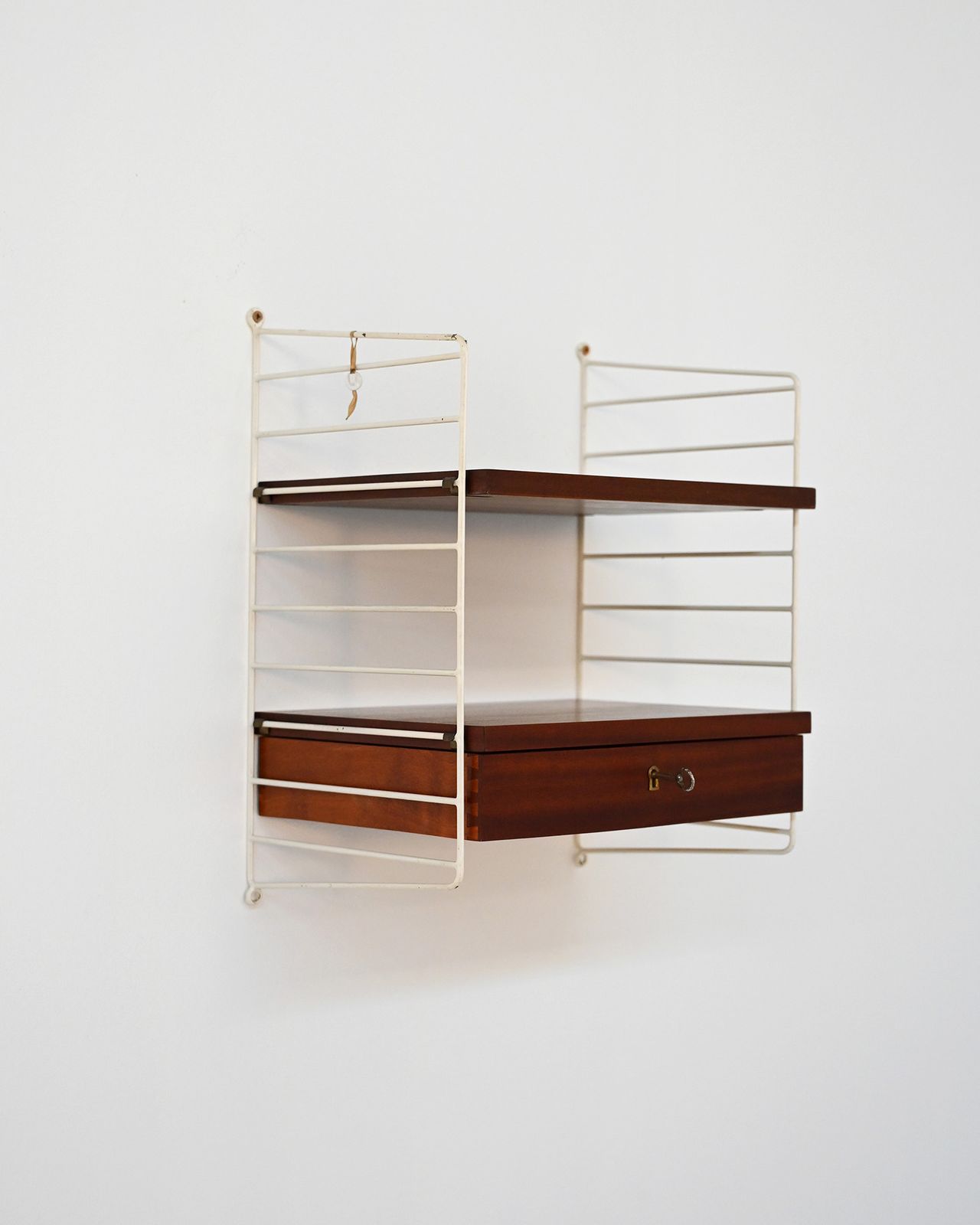 “Bfb Hyllan” Wall Shelving Unit By Nisse Strinning For String, 1950s photo Furniture