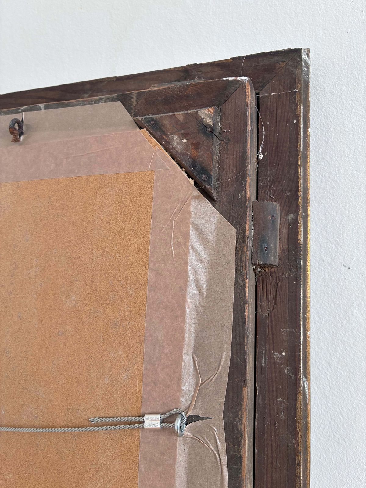 photo for sale Antieke vergulde wandspiegel in goud