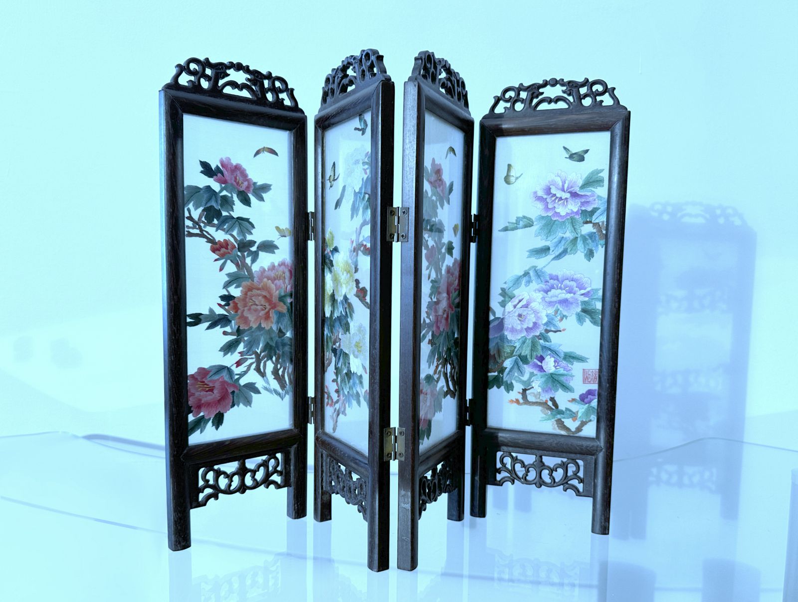 Small Double Sided Tabletop Screen   Suzhou Silk Embroidery   Mid Century photo for sale
