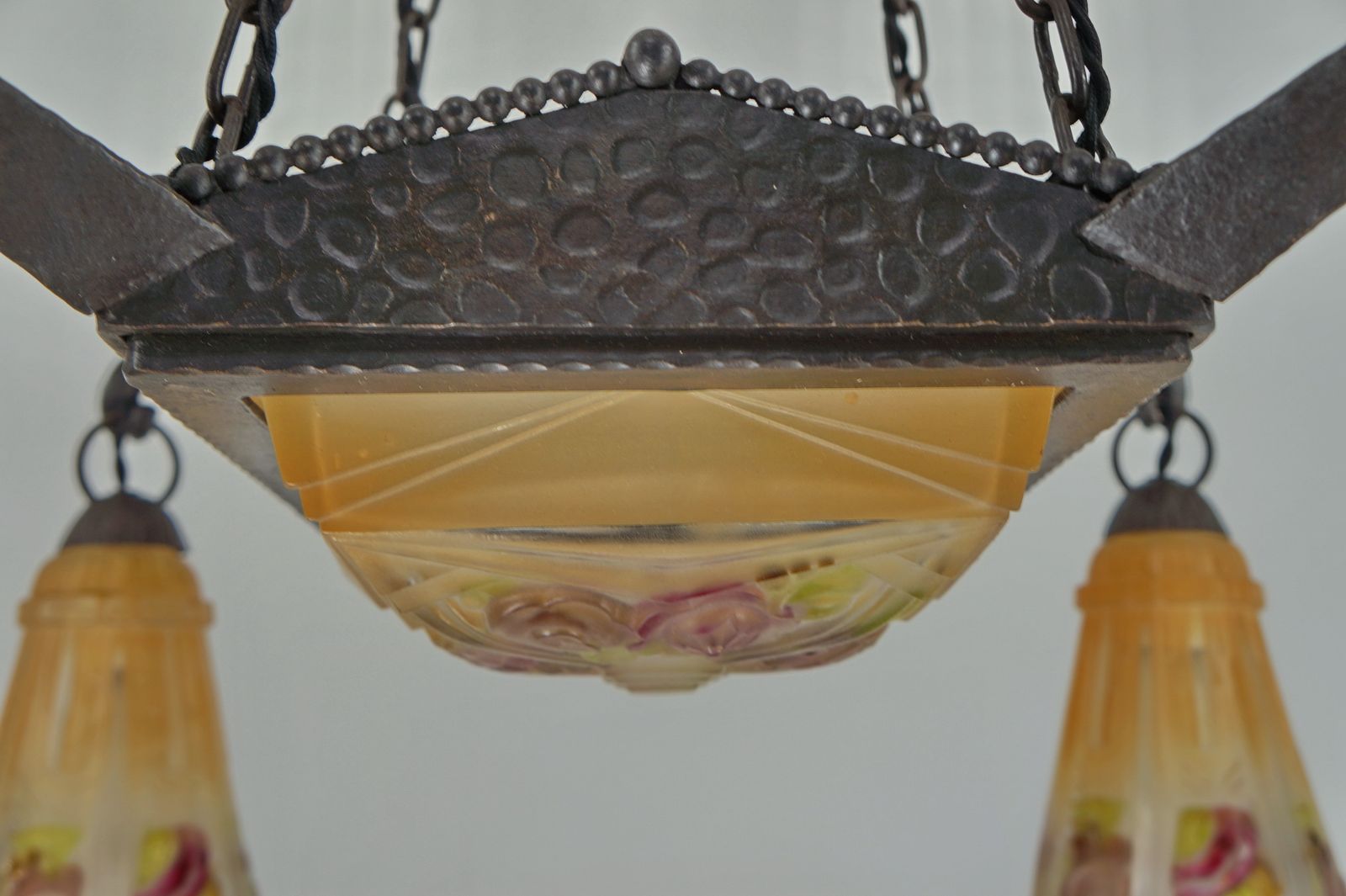 Franse art deco hanglamp uit 1925 door Marcel Vasseur & EJG photo vintage