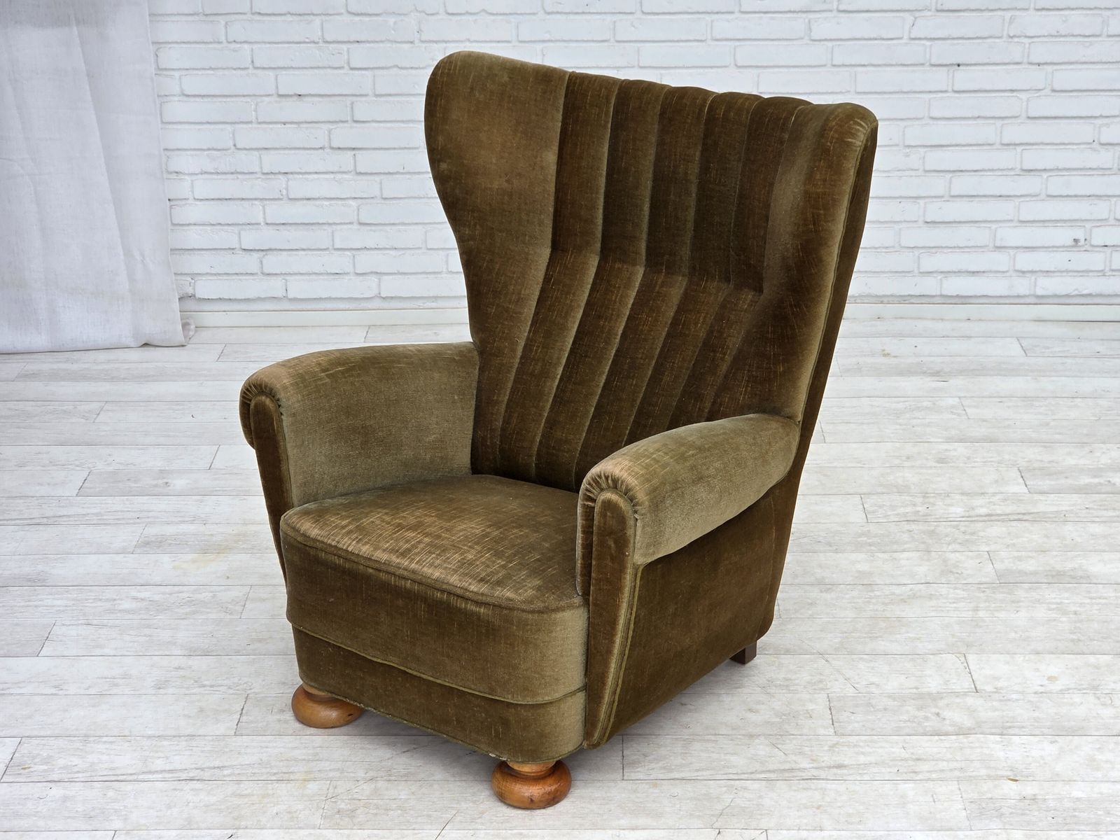 photo buy 1960s, Danish Highback Relax Armchair, Green Furniture Velour.