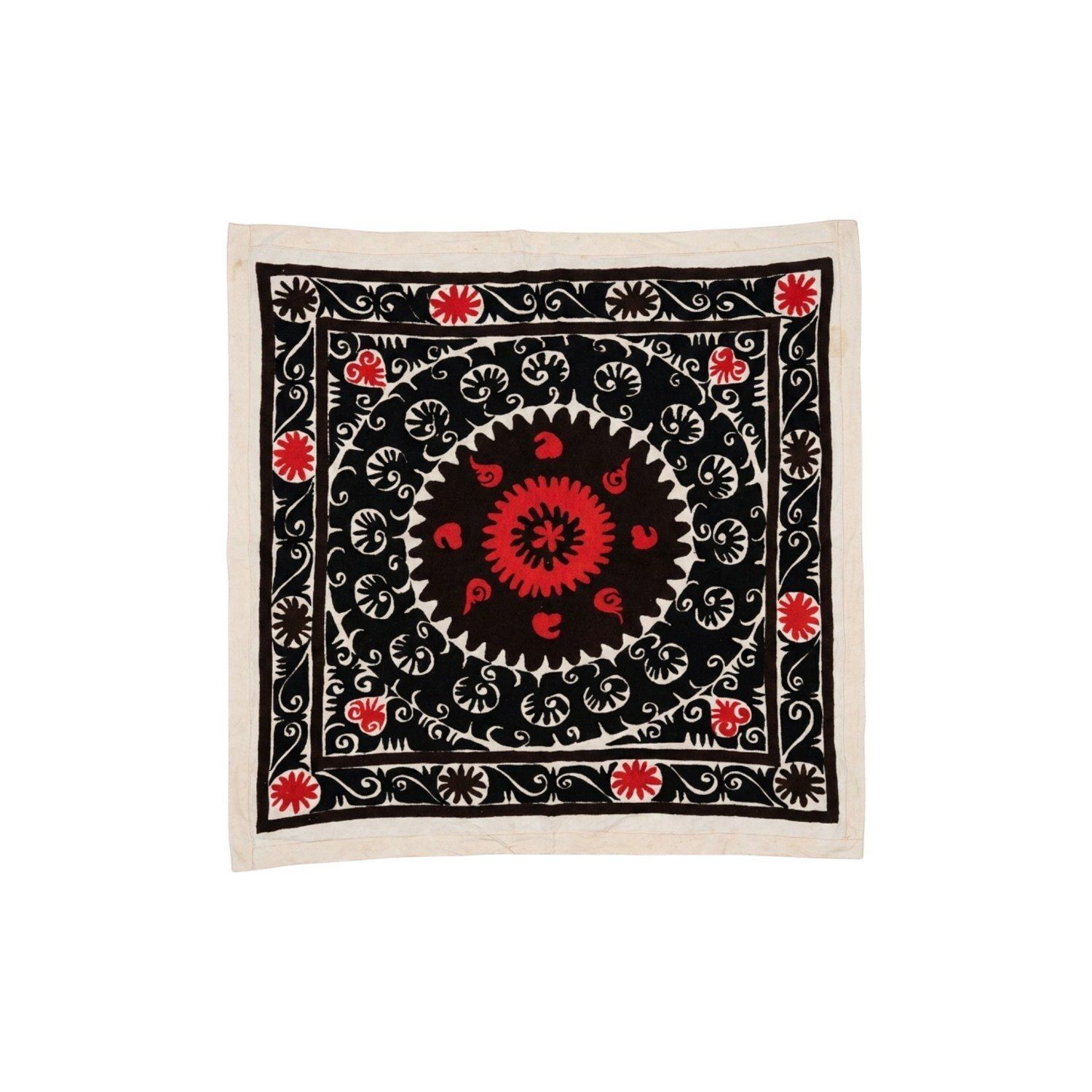 Nappe suzani, broderie de Tachkent brune, 153 x 160 cm