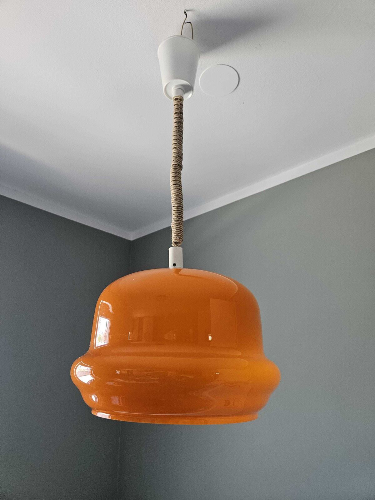 photo for sale Vintage oranje opaline glazen hanglamp | jaren 1970 Space Age plafondlamp