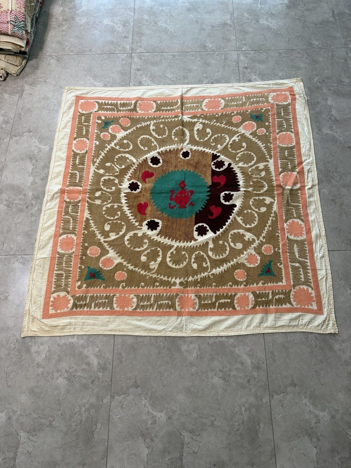 Vintage Green Red Uzbek Suzani Wall Hanging 130 X 133 Cm photo furniture