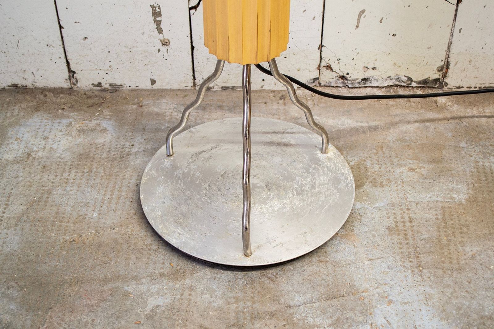 Halogen Floor Lamp By Ugo La Pietra For Abitare Il Tempo For Lumi, 1980s photo Lighting