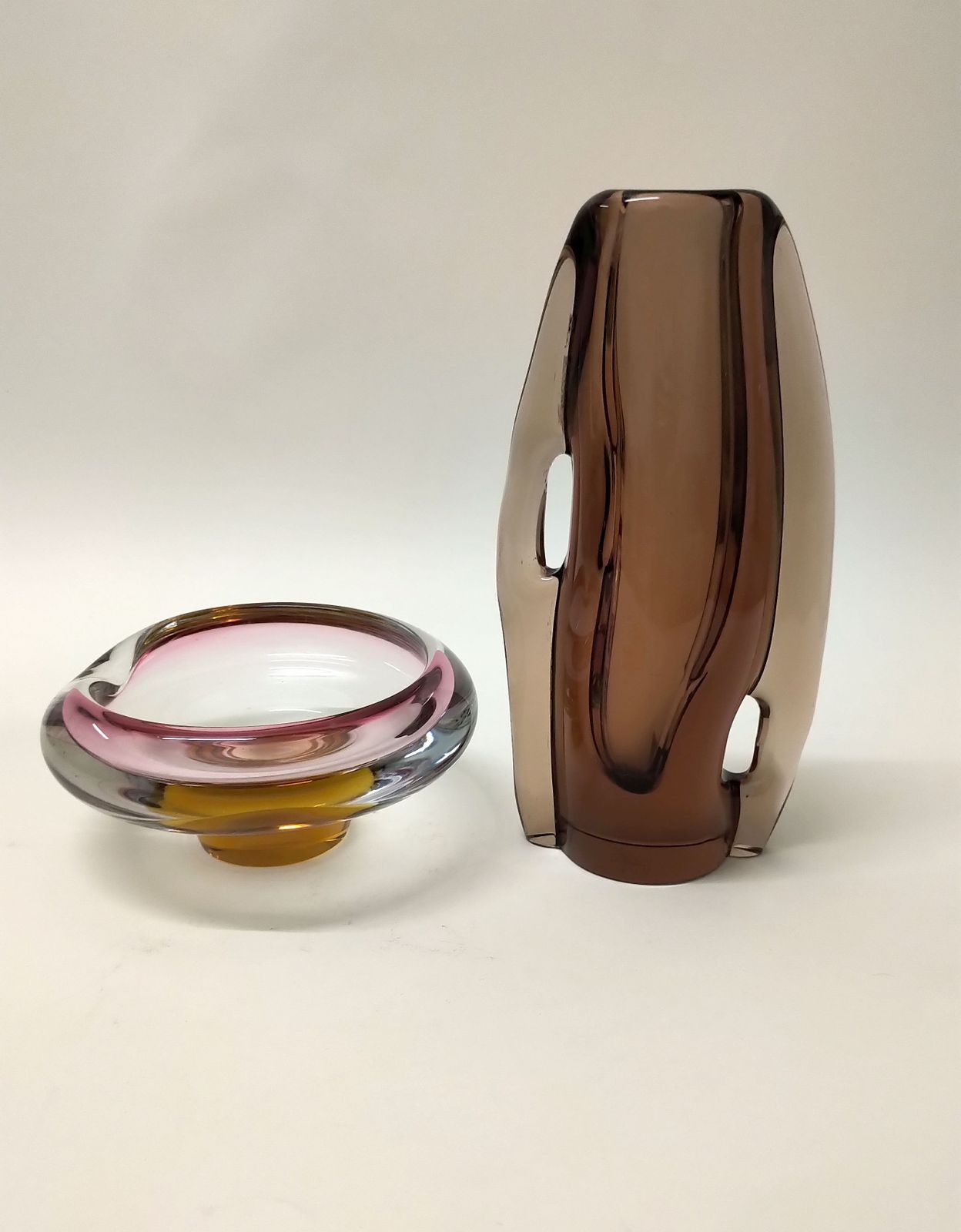 Vazenset / M. Klinger, jaren 1960, glas photo furniture