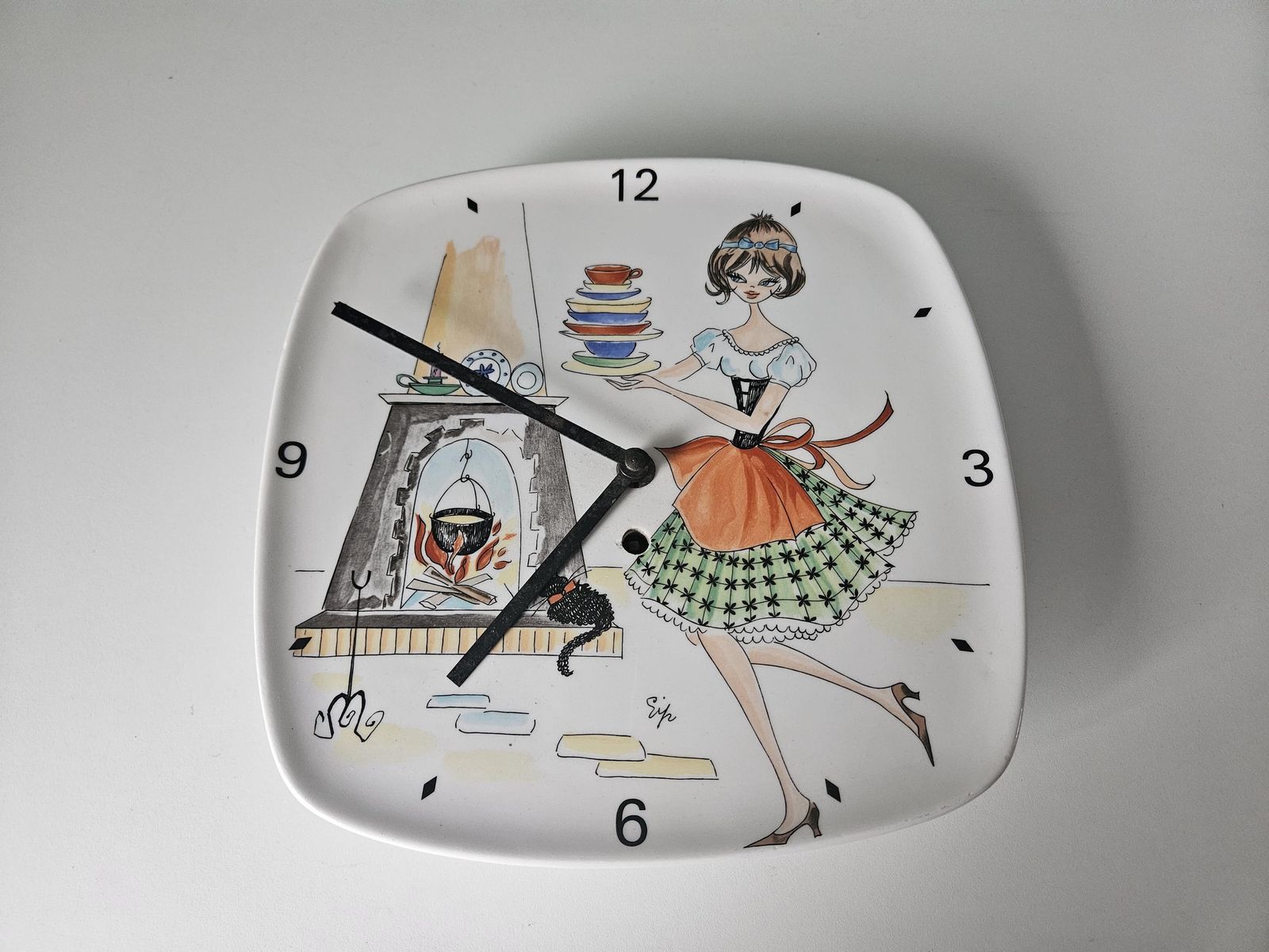 photo buy Vintage Italiaans keramisch wandklokje A.C.R. Mid Century Keuken Damesillustratie   Niet getest