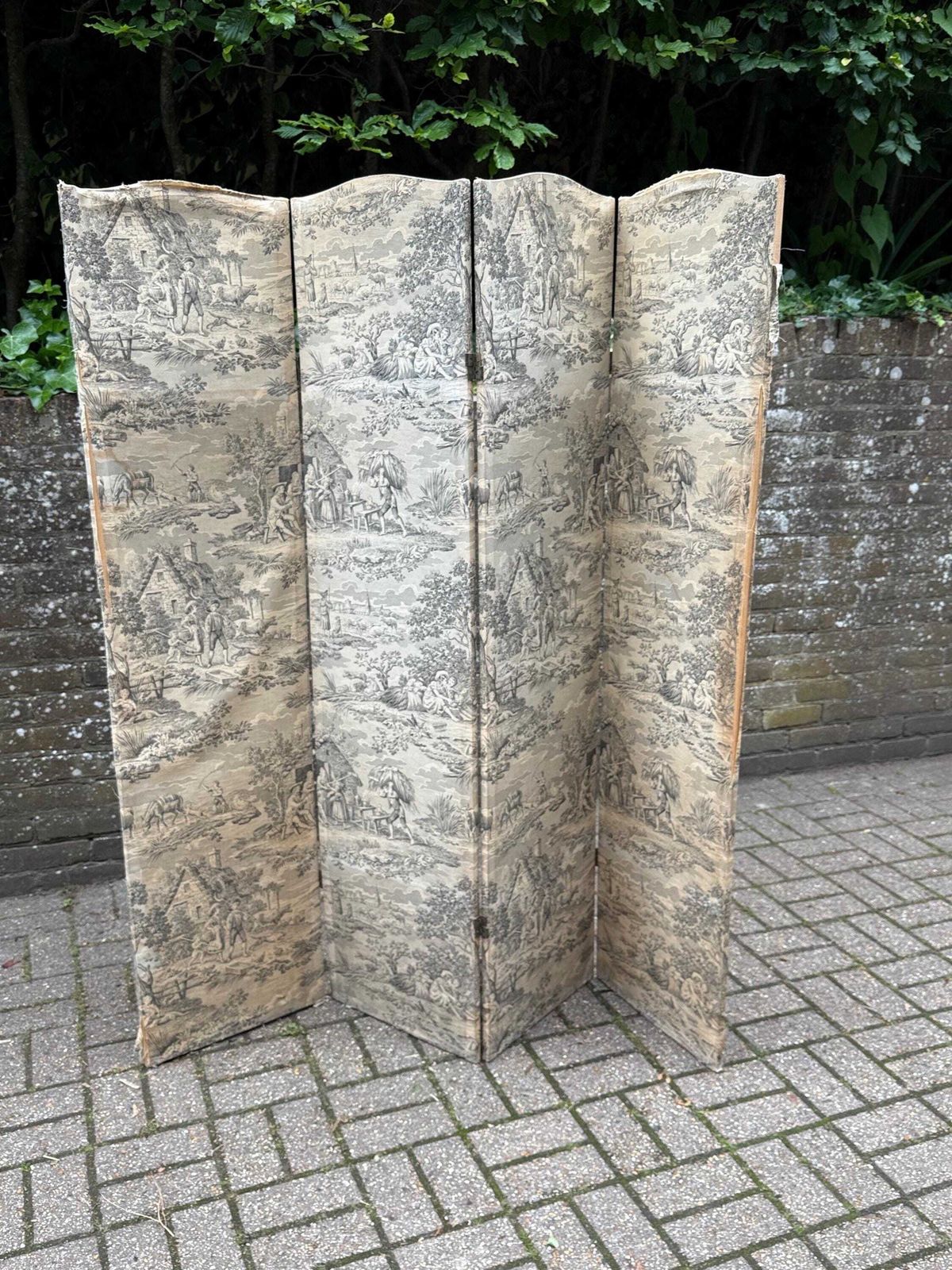 photo vinterior Vintage French Country Toile Folding Screen Room Divider Decorative Panel   Upcycling Project