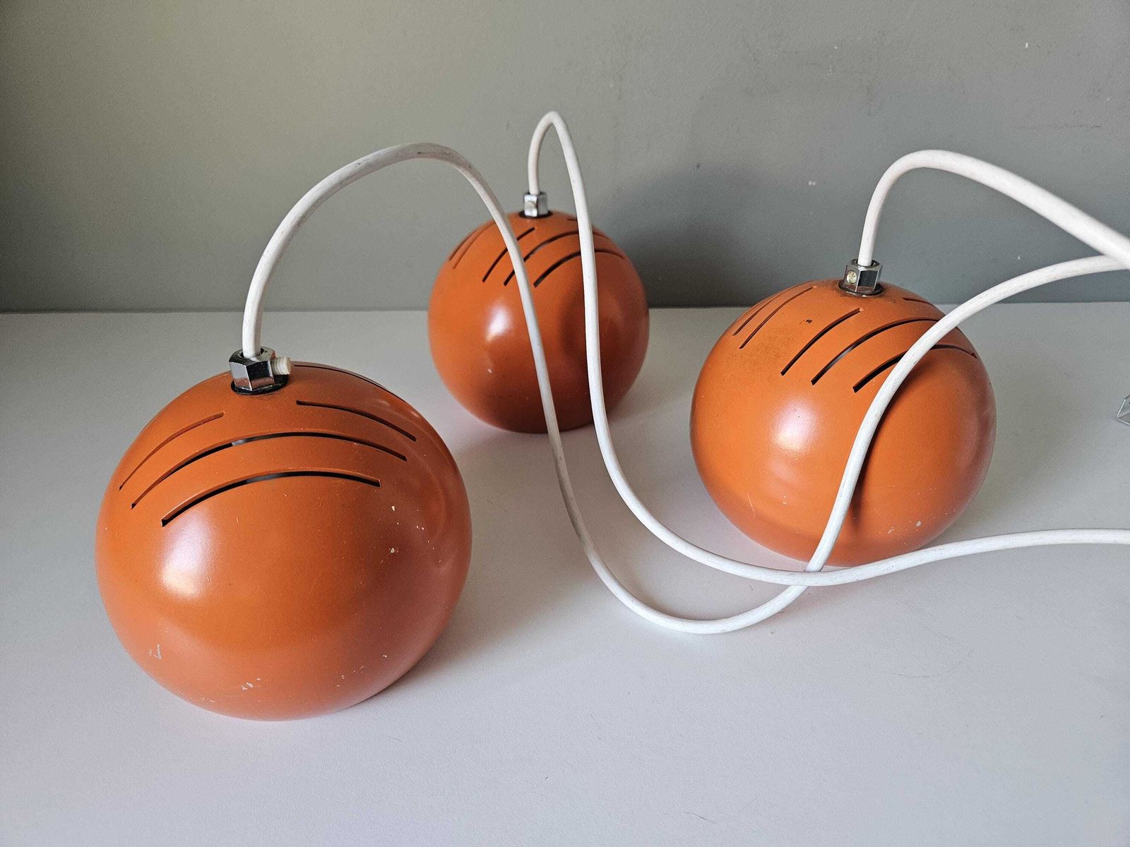 Set van 3 oranje cascade hanglampen – Space Age bollampen, jaren 1970 photo 200.0