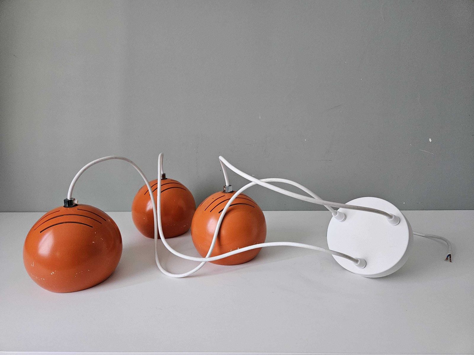 Set van 3 oranje cascade hanglampen – Space Age bollampen, jaren 1970 photo buy