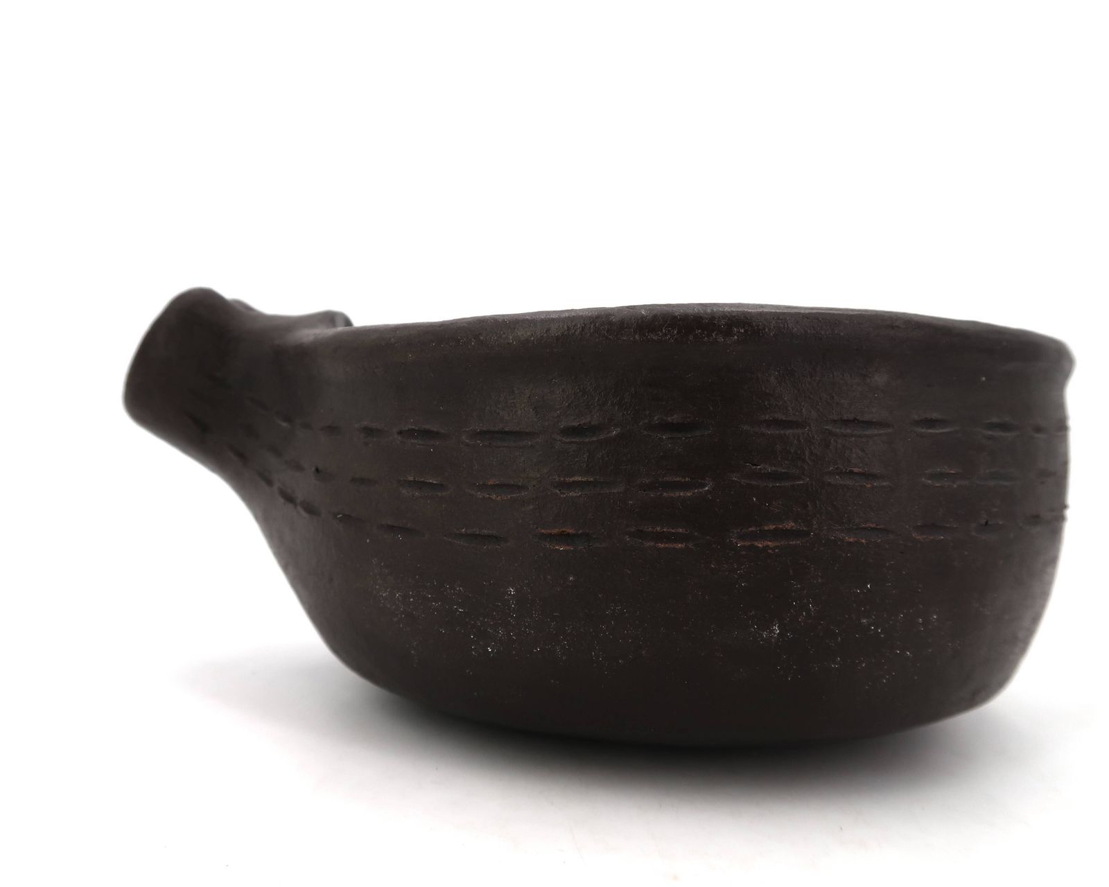 Zwart keramisch terracotta kruikje – Aboriginal, La Palma, Canarische Eilanden photo Woonaccessoires
