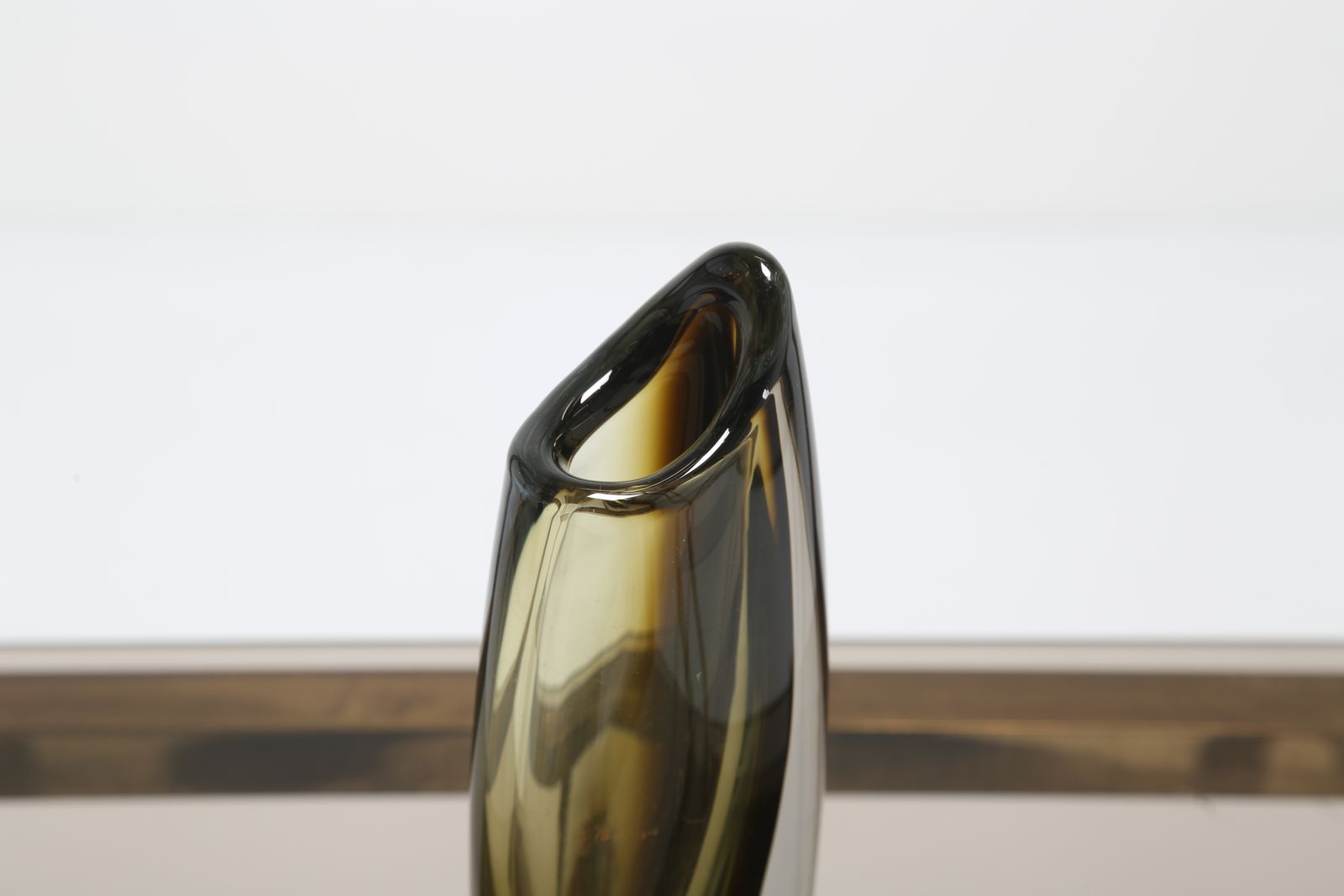 Mid Century Gunnar Nylund “Shark Tooth” Sommerso Glass Vase For Strömbergshyttan, Sweden, 1957 photo 350.0