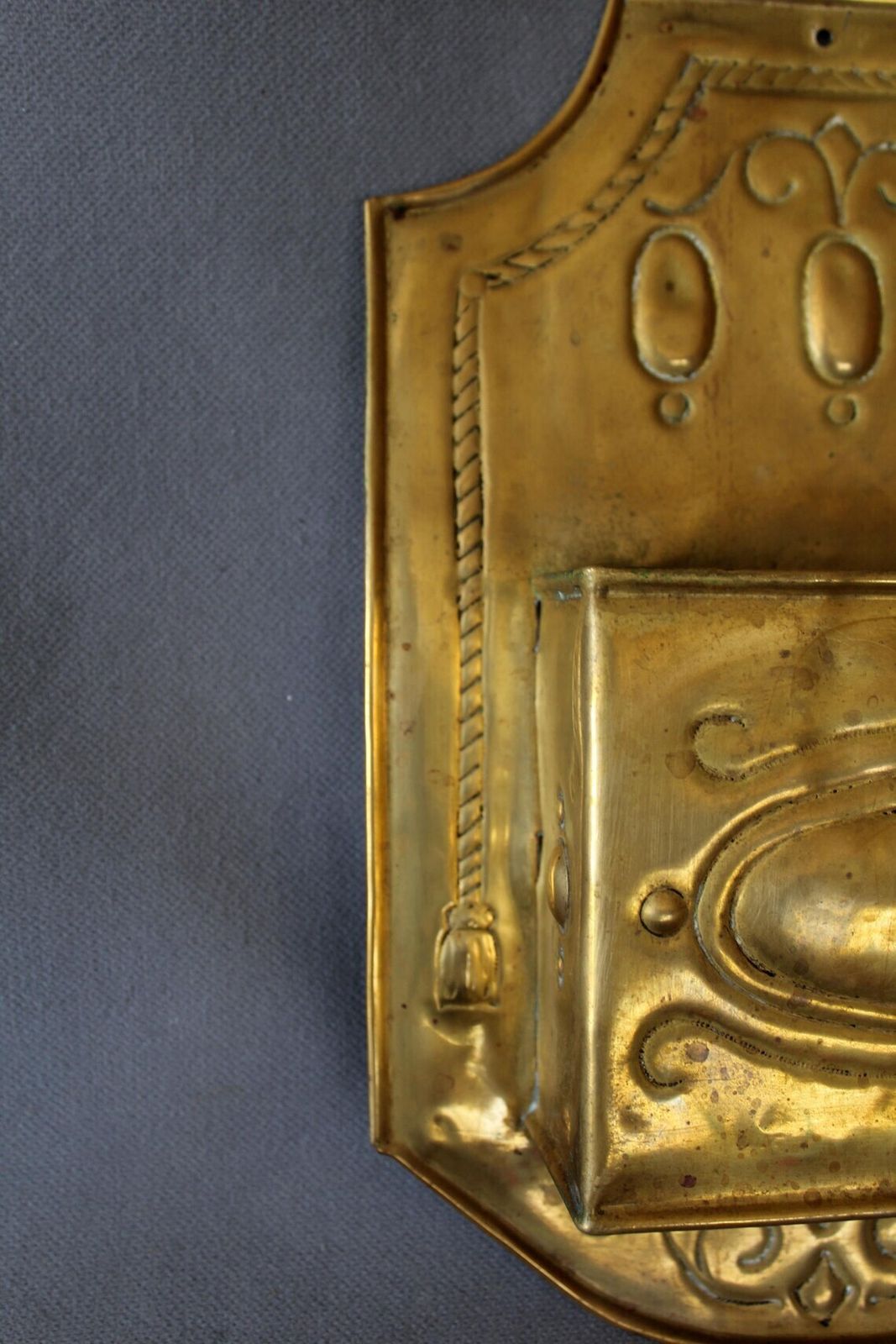 Large Antique Brass Candle Box, Brass Sheet Repousse Wall Hanging Two Pockets Wall Pocket Signed Delvaux Country Farmhouse Decoration photo buy
