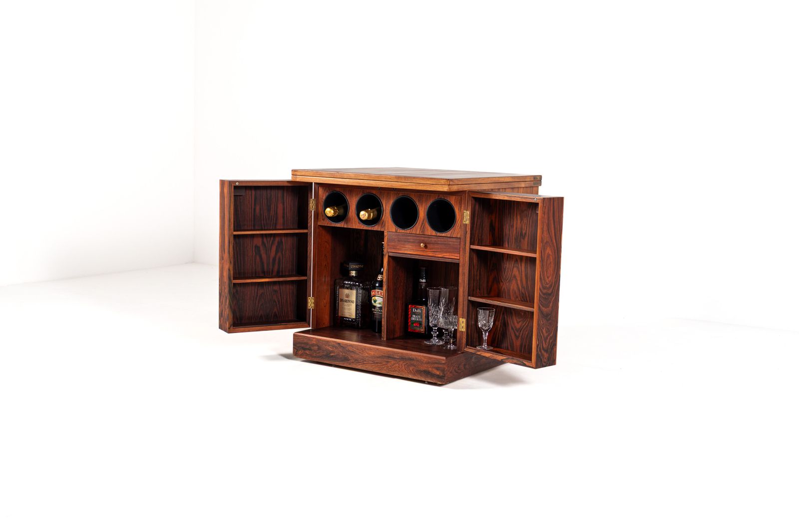 Vintage Mid Century Rosewood Cube Bar Cabinet   Torbjørn Afdal For Bruksbo photo vintage