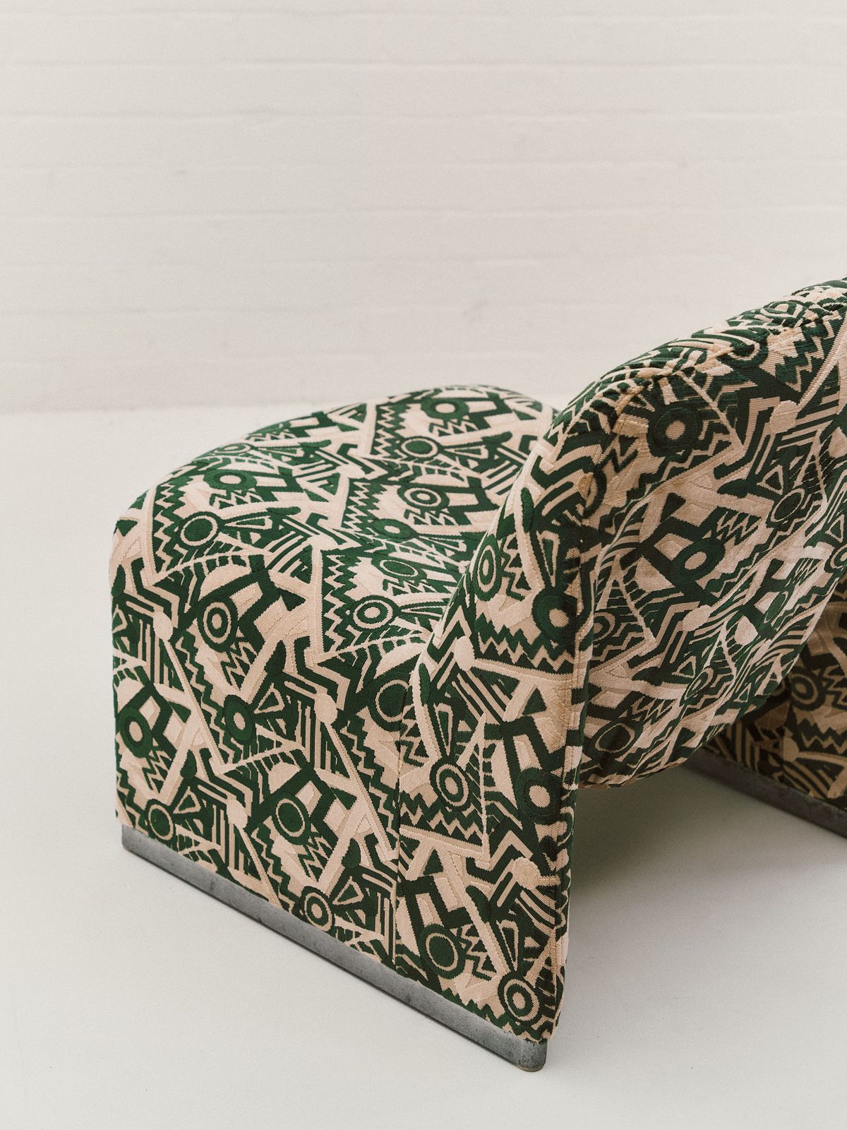 Alky Chair By Giancarlo Piretti In 1969 In Liberty's Zig Zag Velvet In Cetona photo vinterior