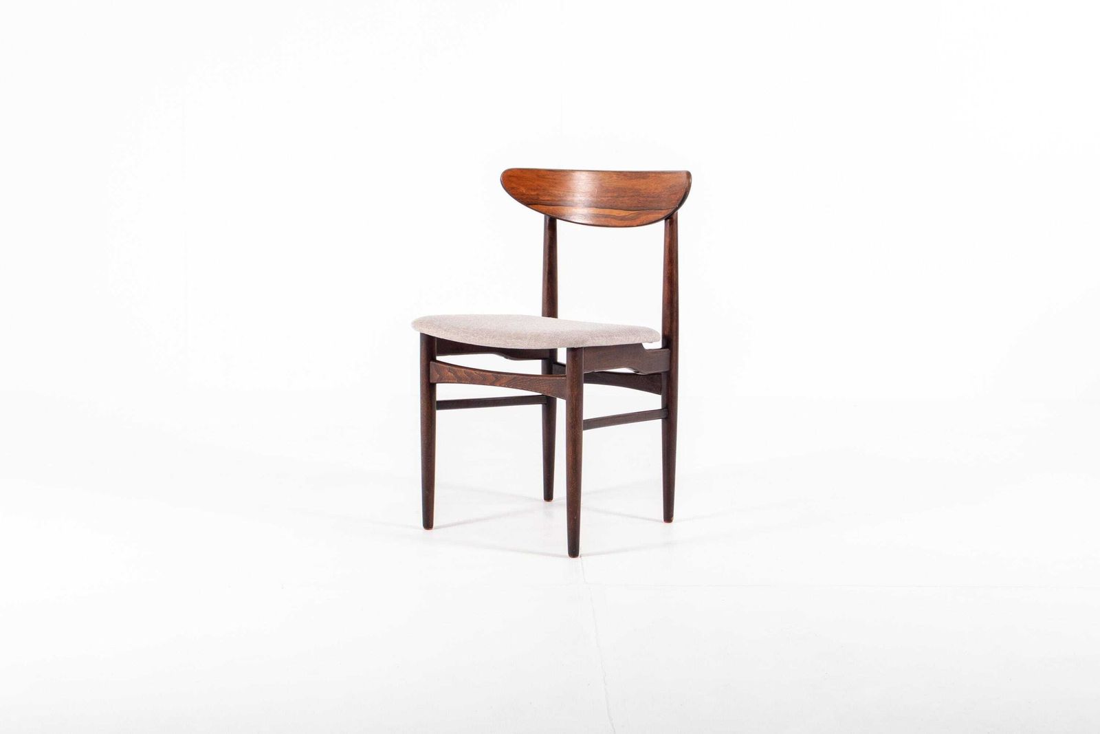 Set Of 6 Danish Rosewood Dining Chairs, Denmark, 1960s – Newly Upholstered photo furniture